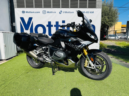BMW R1250RS TRIPLE BLACK