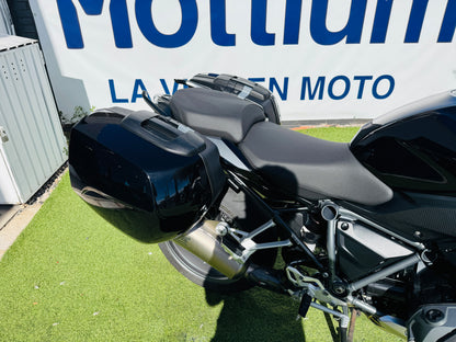 BMW R1250RS TRIPLE BLACK