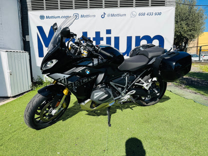 BMW R1250RS TRIPLE BLACK