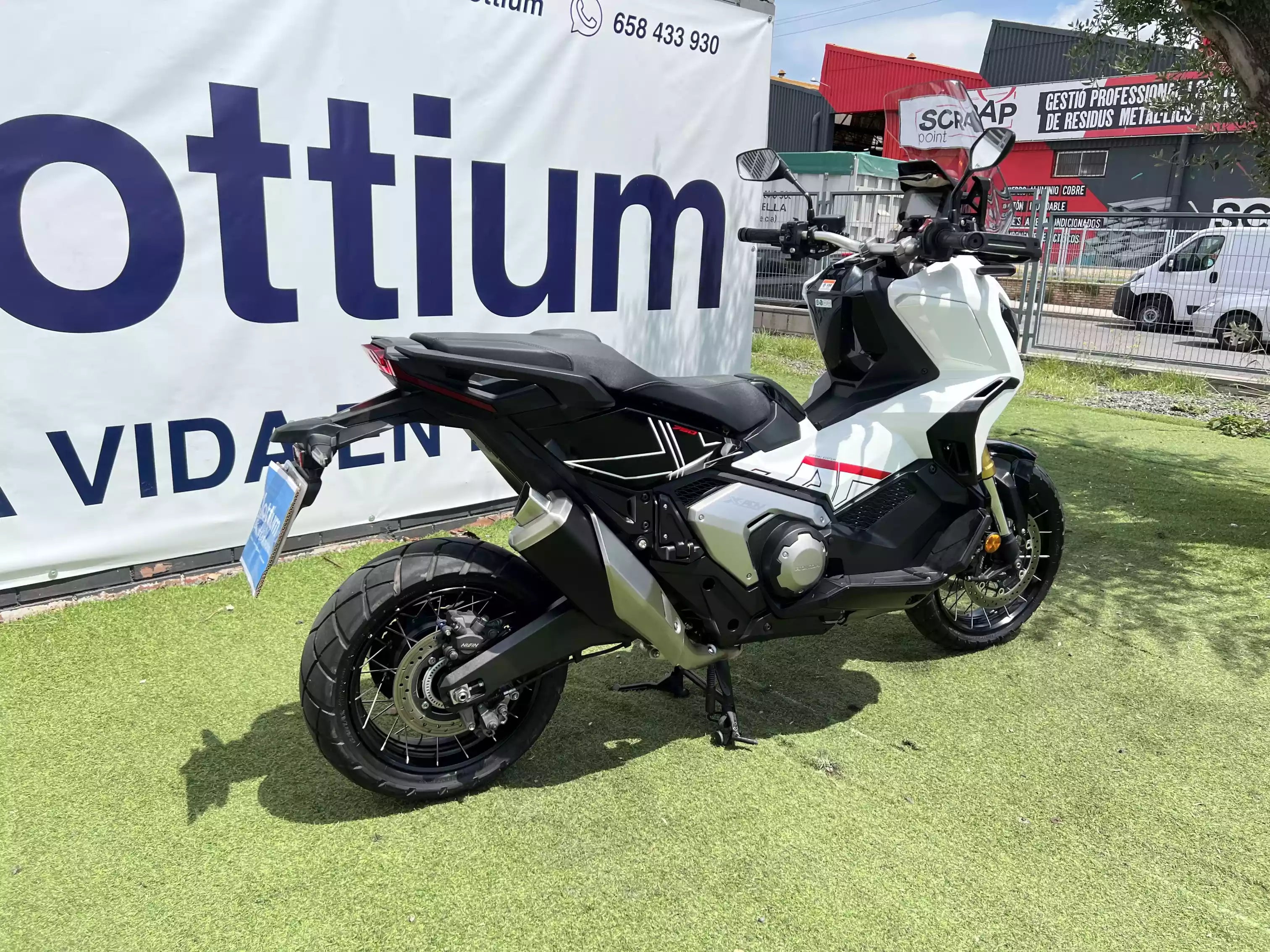 HONDA X-ADV