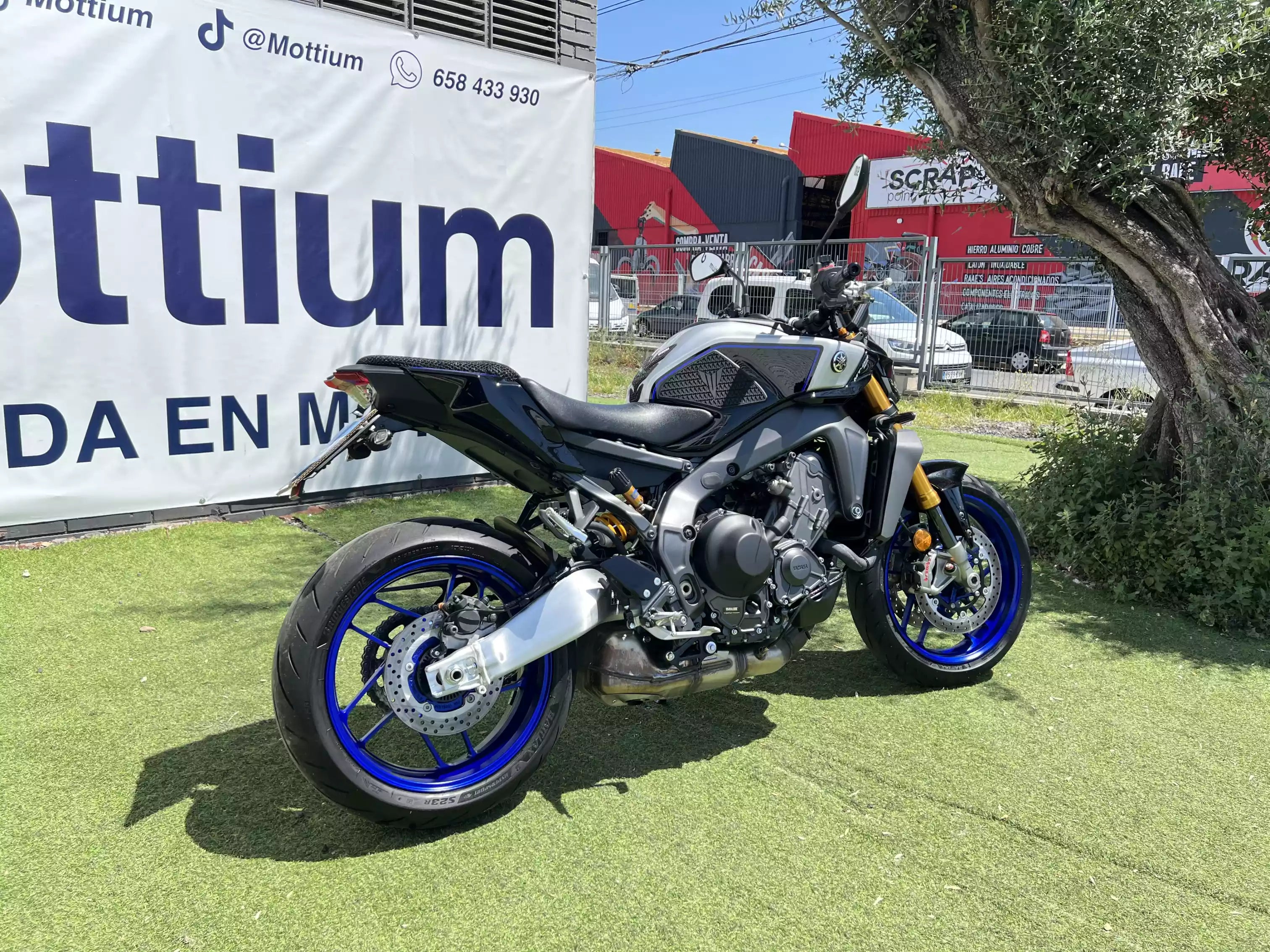 YAMAHA MT 09 SP