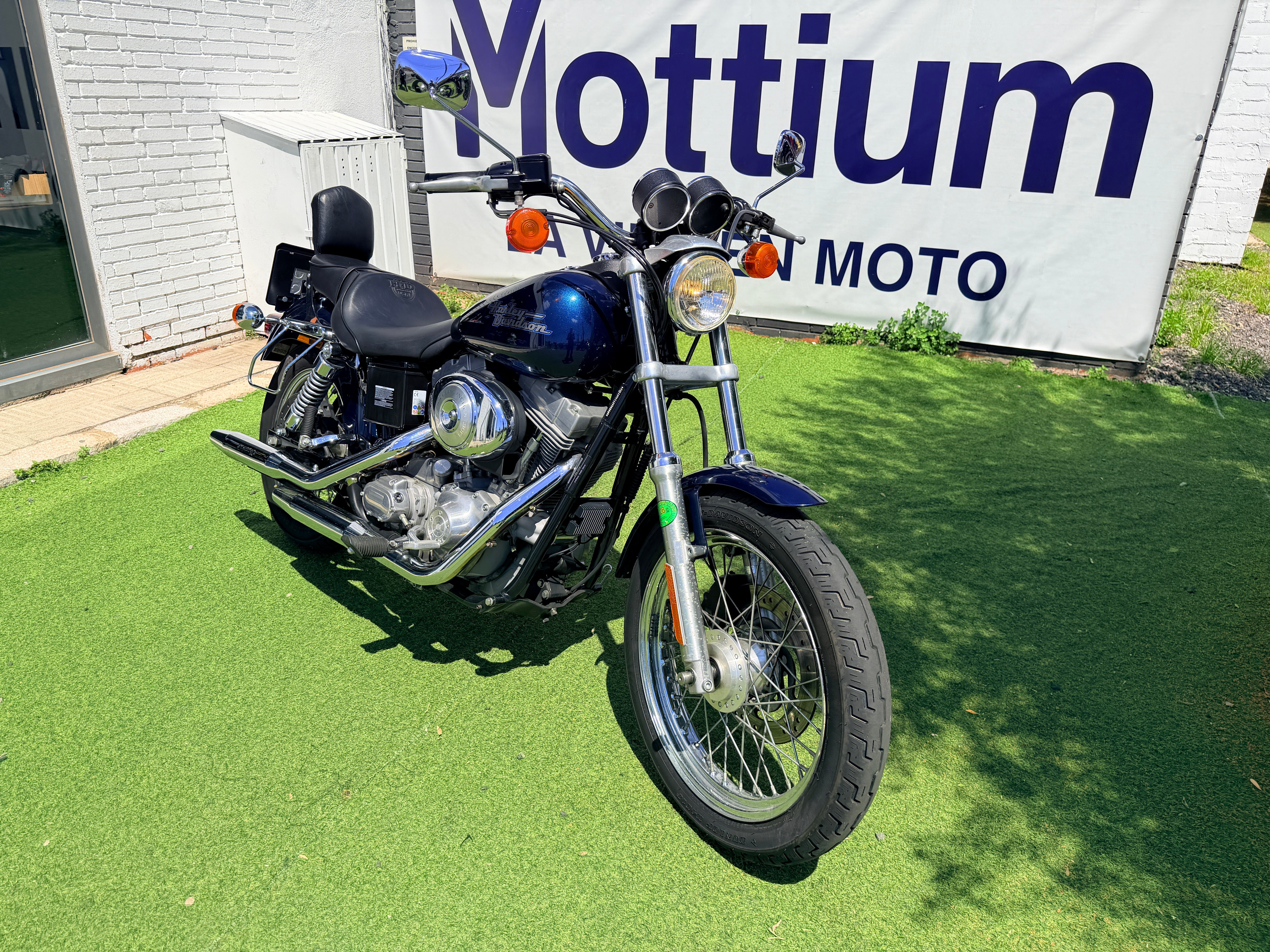 HARLEY DAVIDSON DYNA SUPER GLIDE