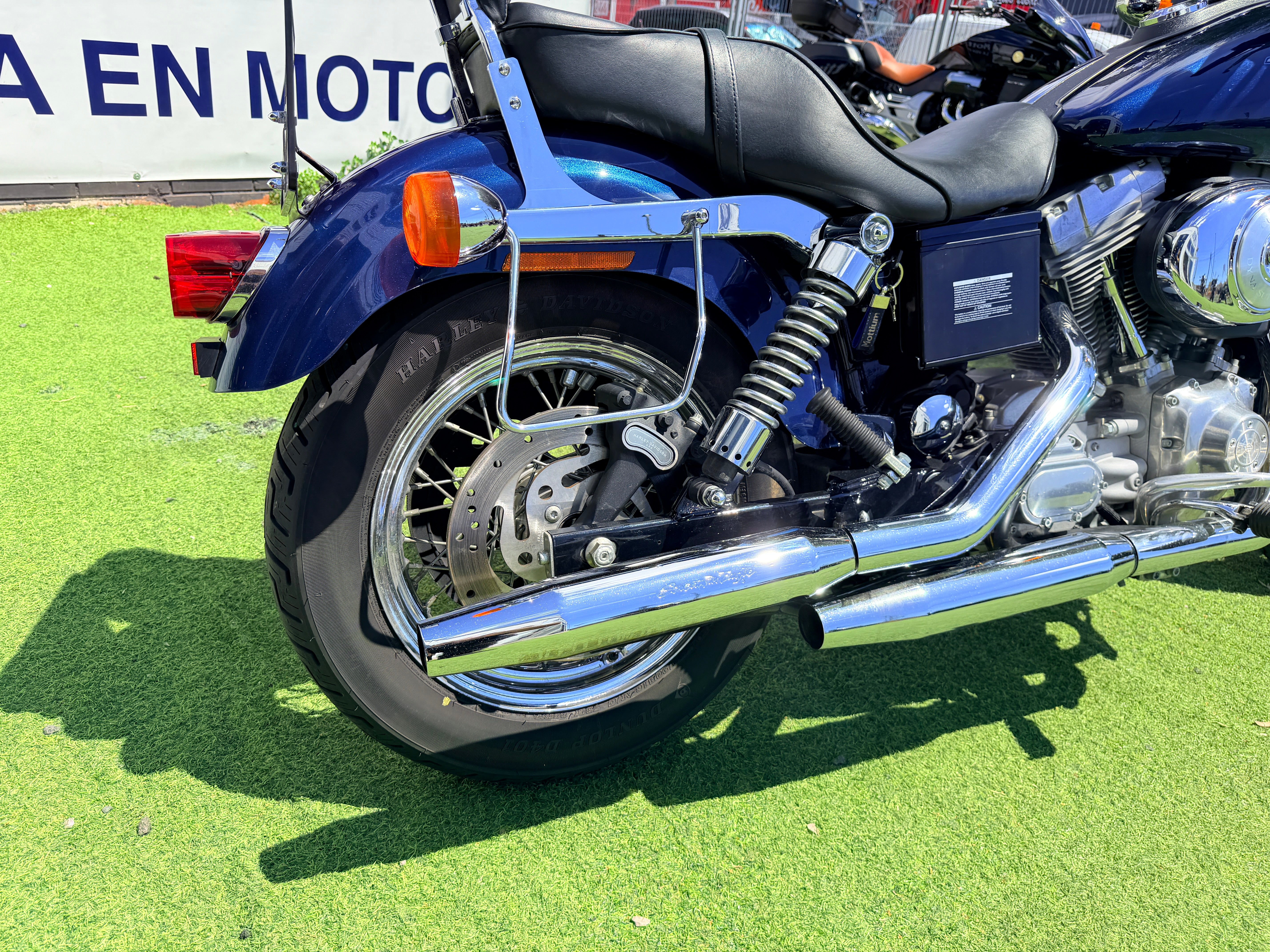HARLEY DAVIDSON DYNA SUPER GLIDE