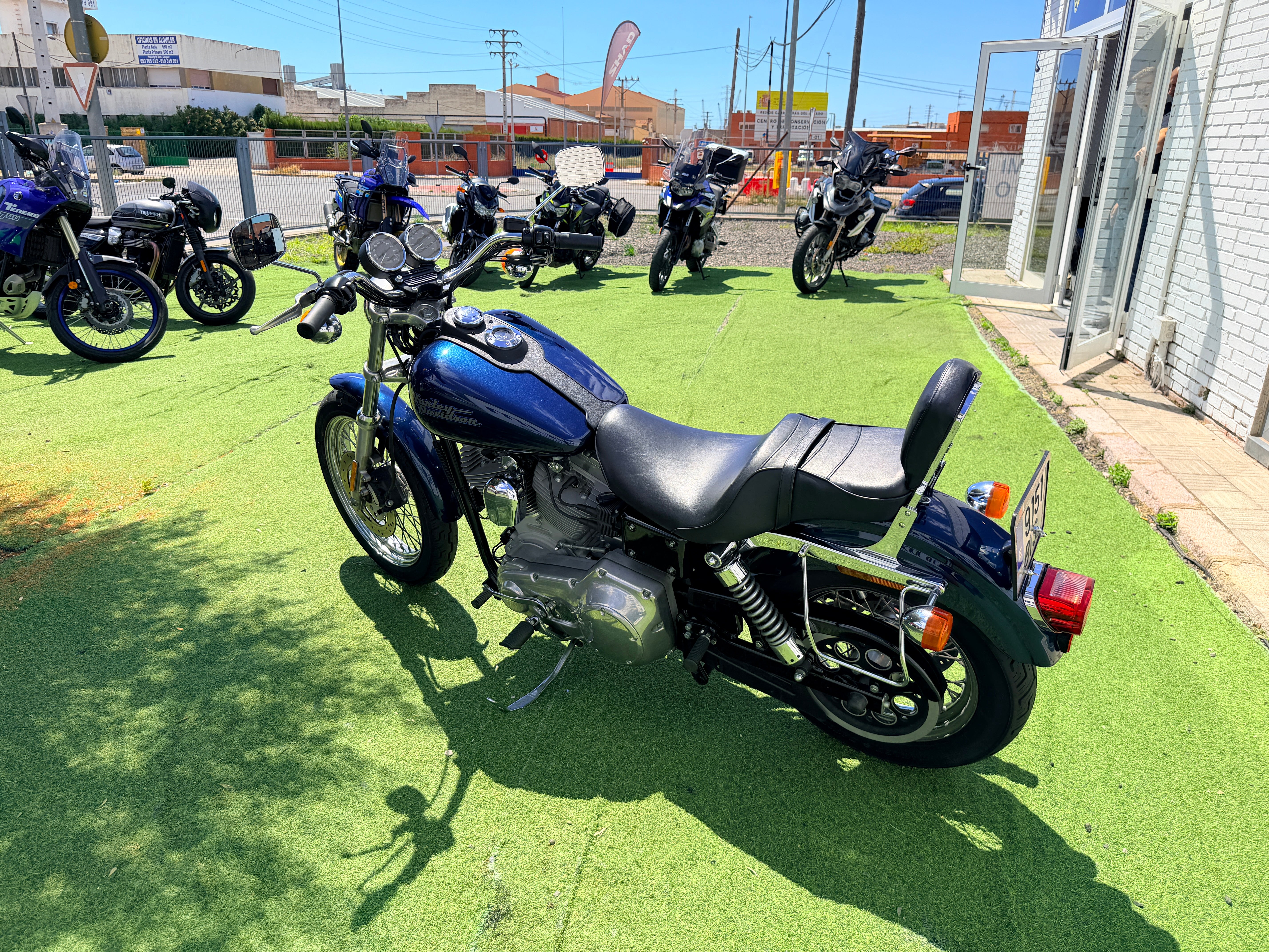 HARLEY DAVIDSON DYNA SUPER GLIDE