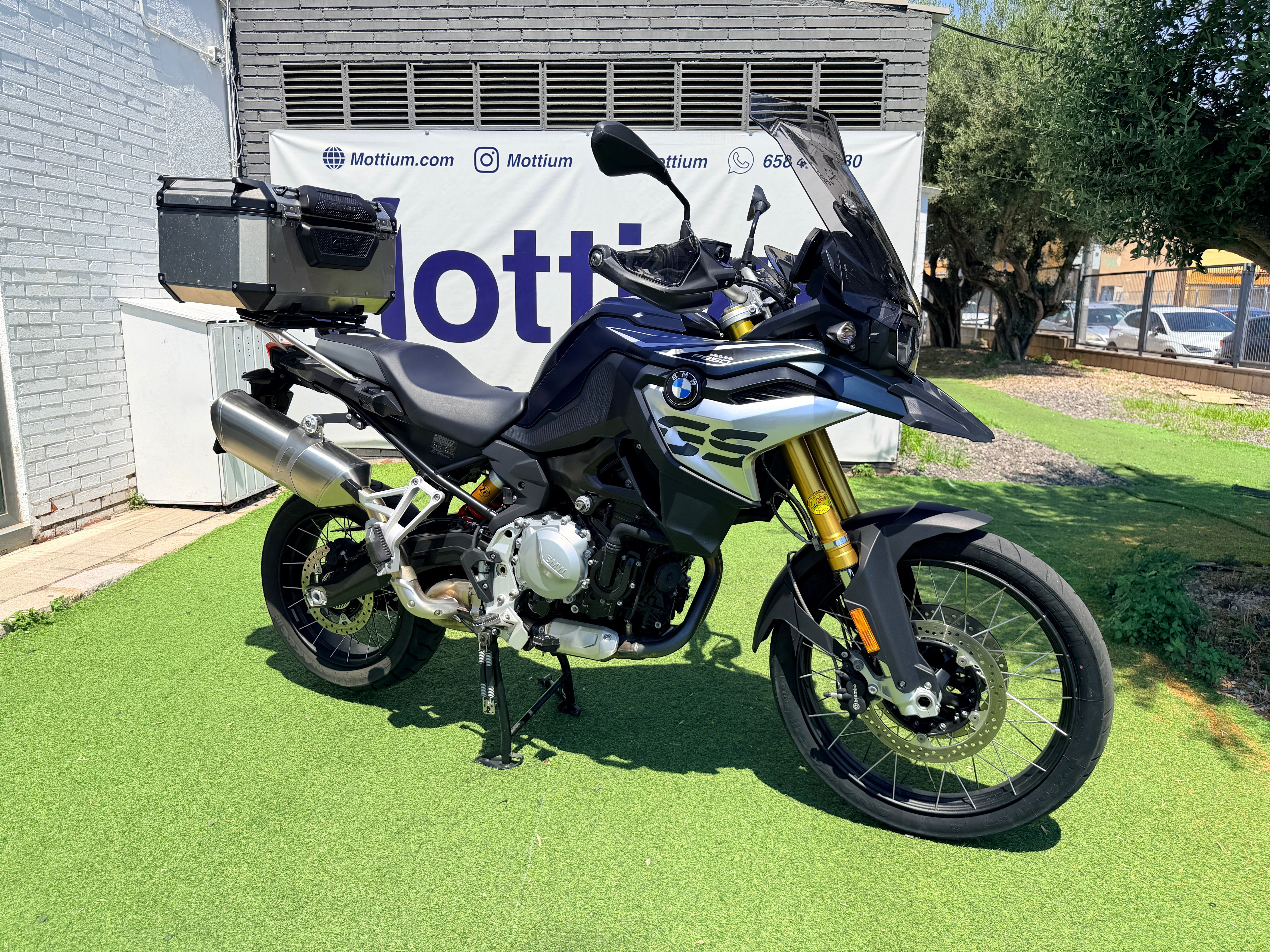 BMW F850GS