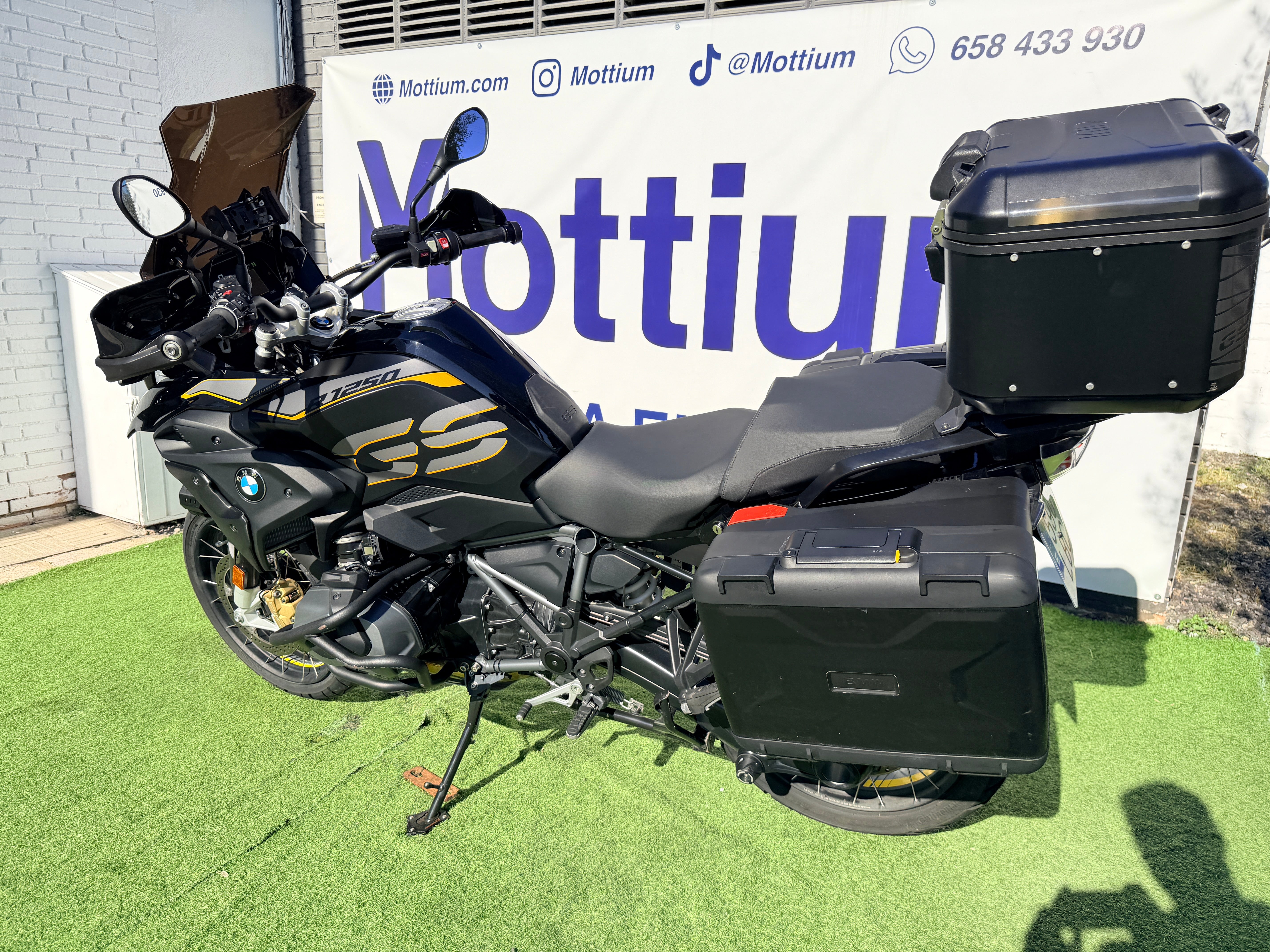 BMW R1250GS EXCLUSIVE