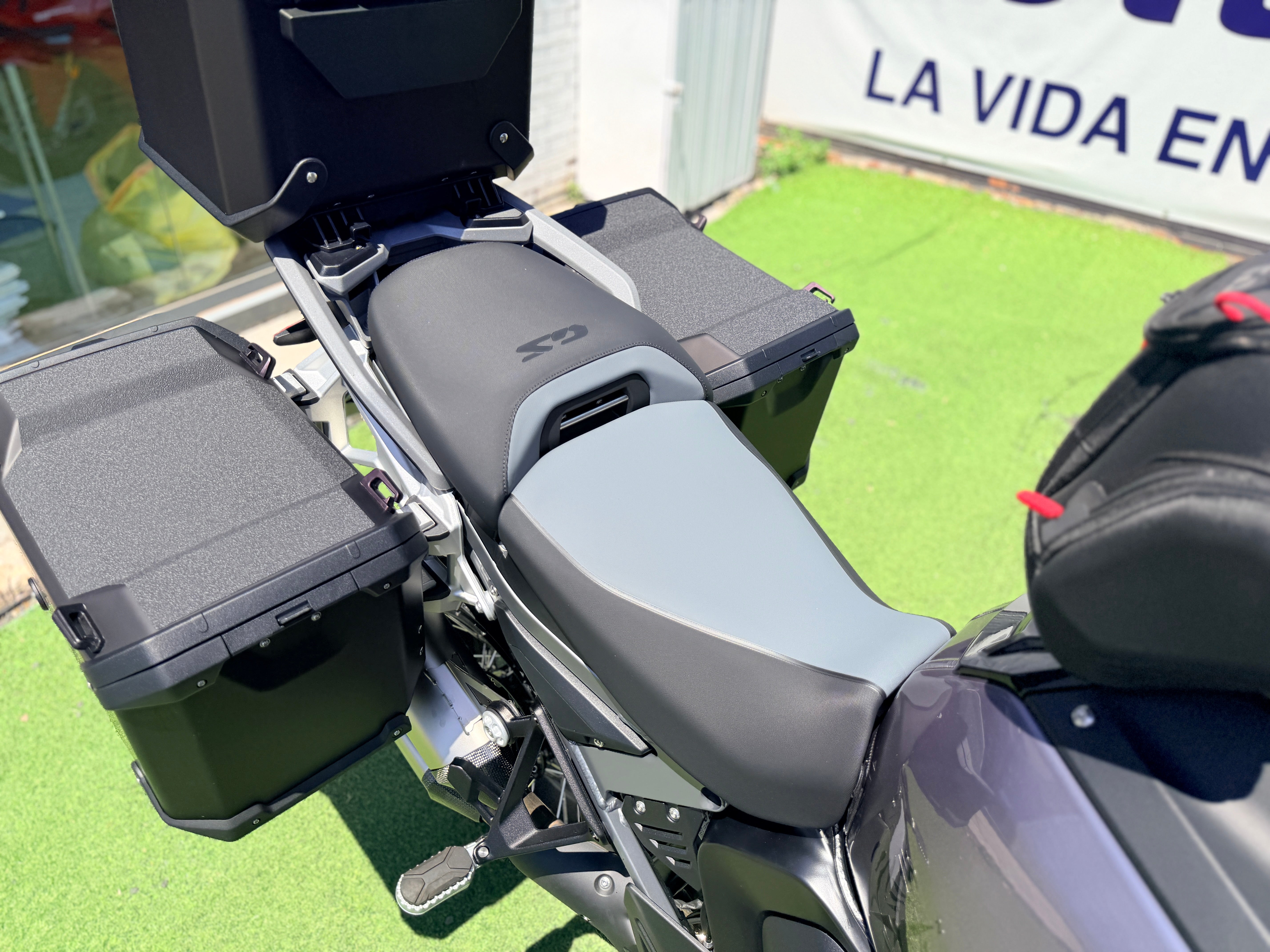 BMW R1300GS TRIPLEBLACK