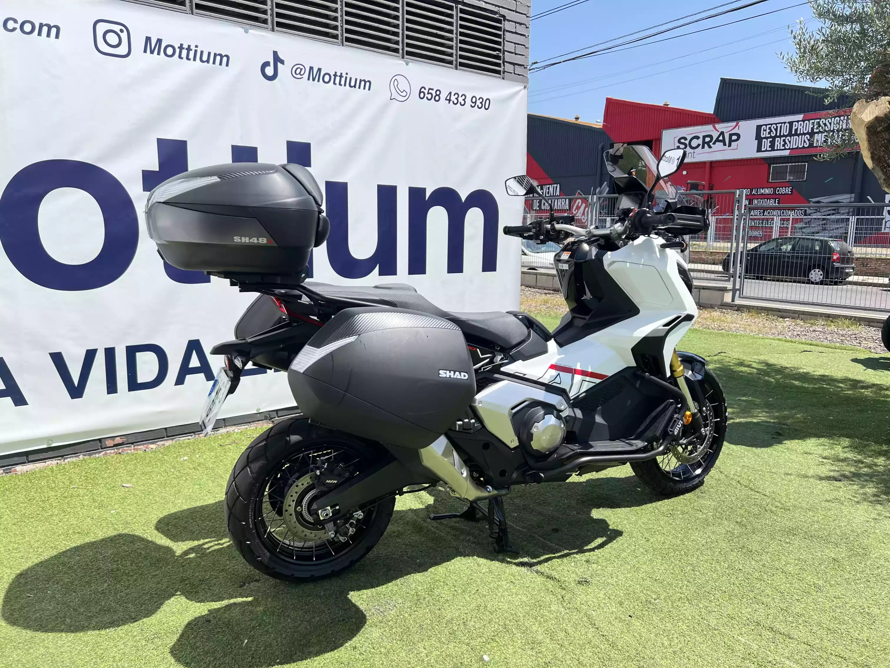 HONDA X-ADV