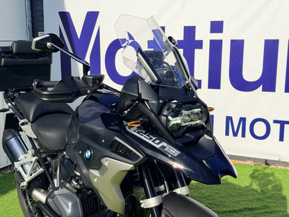 BMW R1250GS TRIPLE BLACK 1