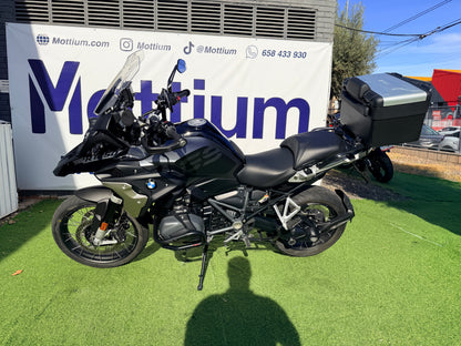 BMW R1250GS TRIPLE BLACK 1