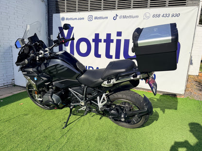 BMW R1250GS TRIPLE BLACK 1