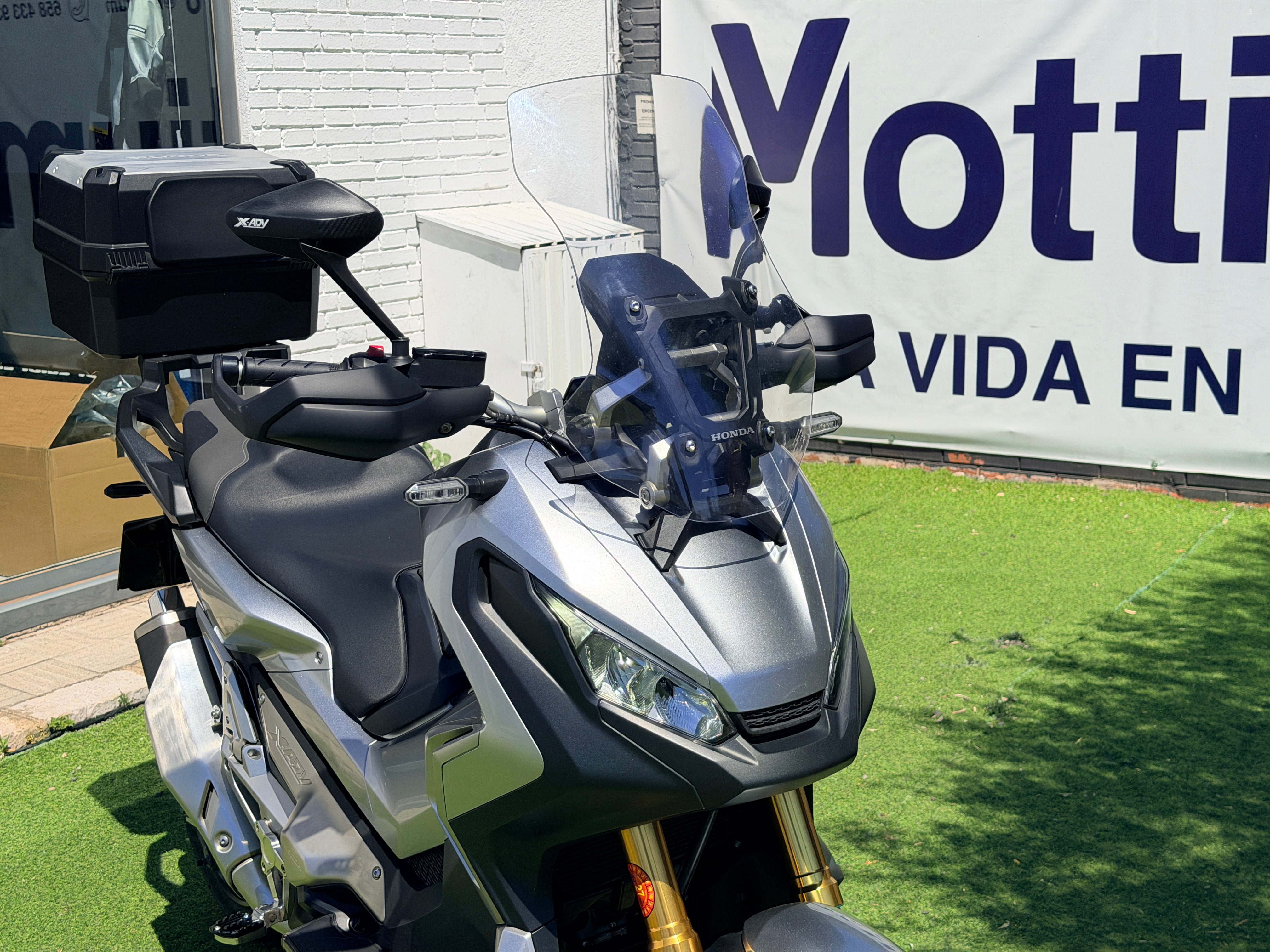 HONDA XADV 750