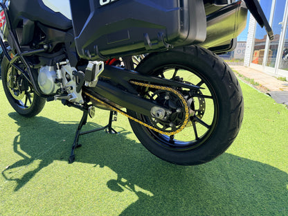 BMW F750GS