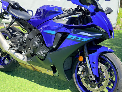 YAMAHA YZF R1
