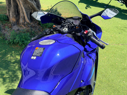 YAMAHA YZF R1