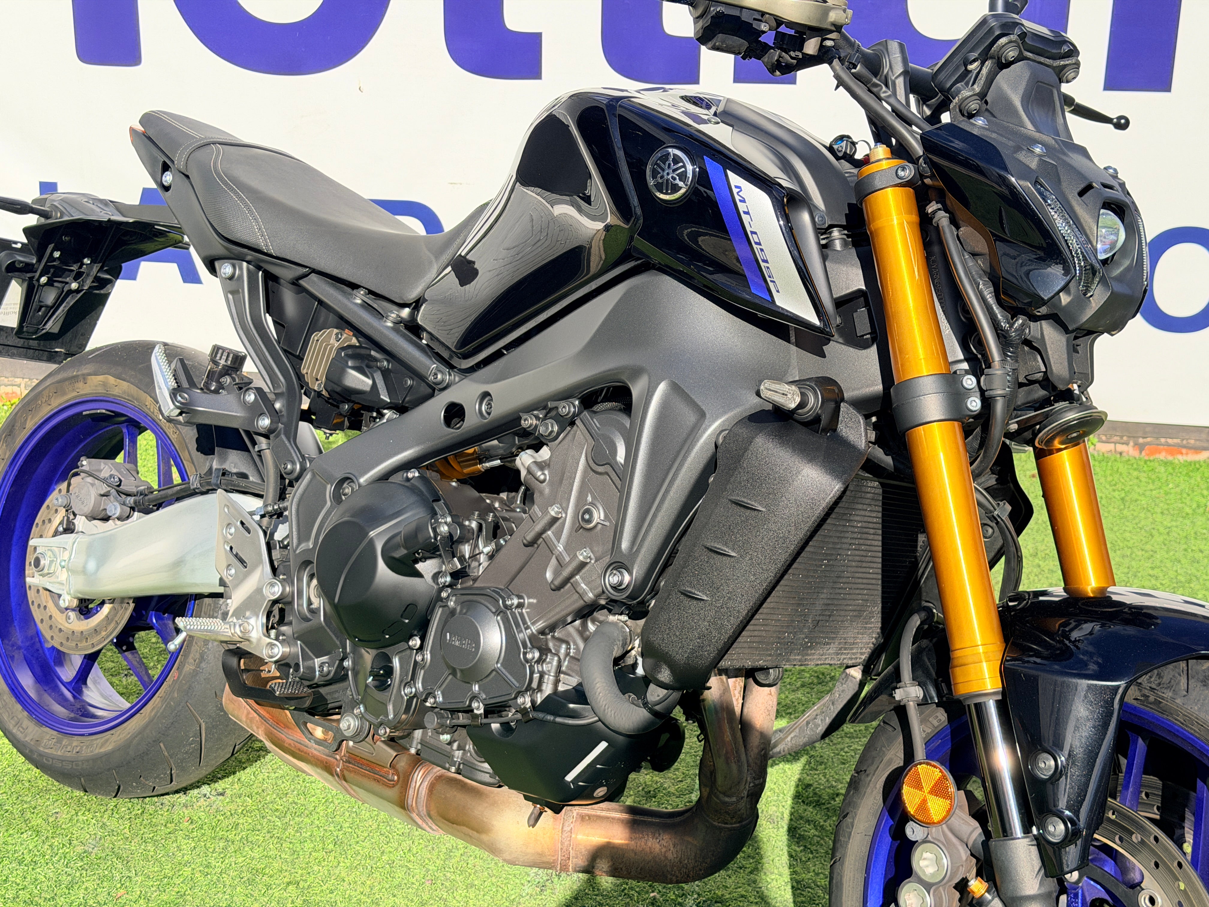 YAMAHA MT-09 SP