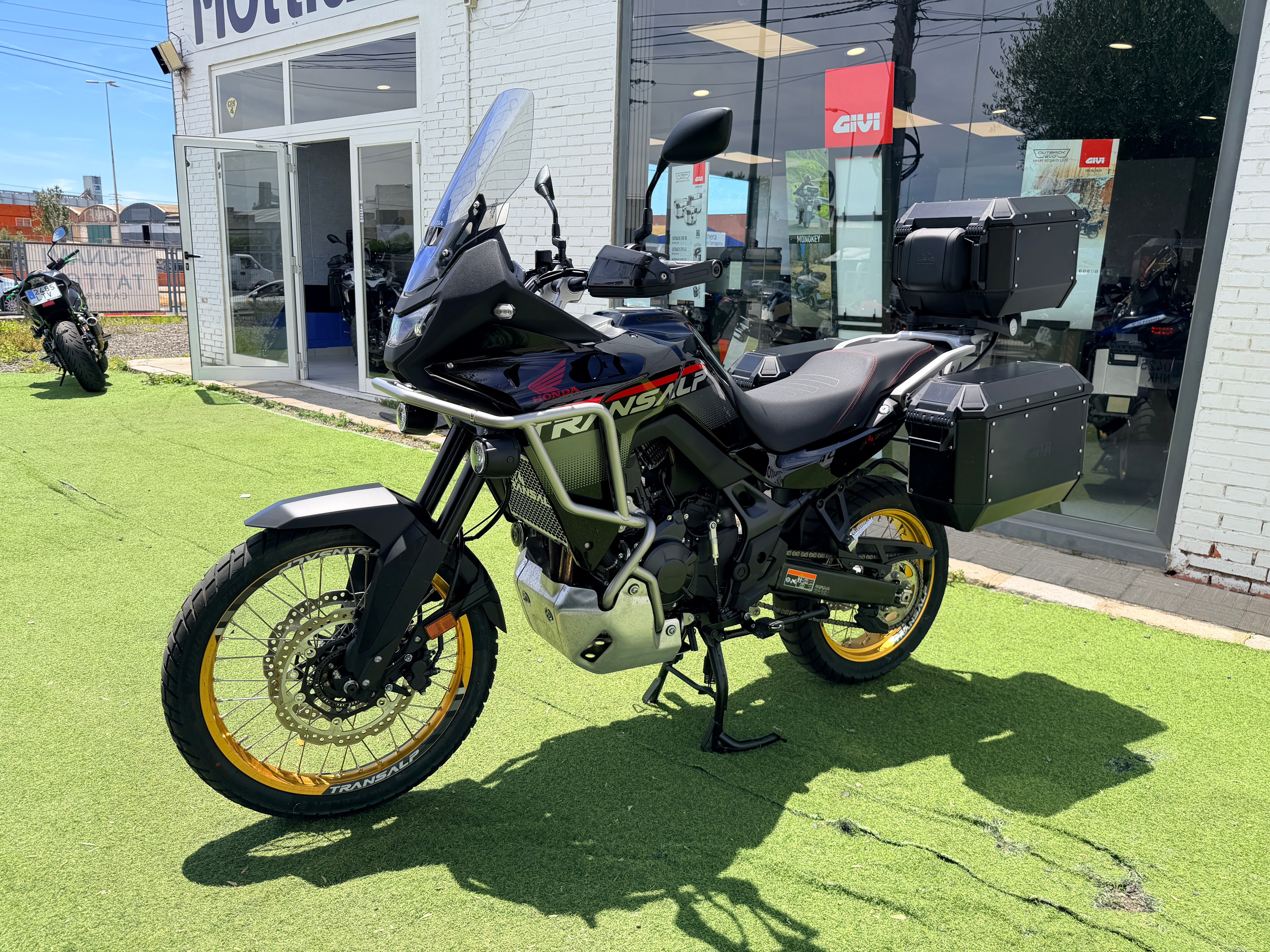 HONDA XL 750 TRANSALP