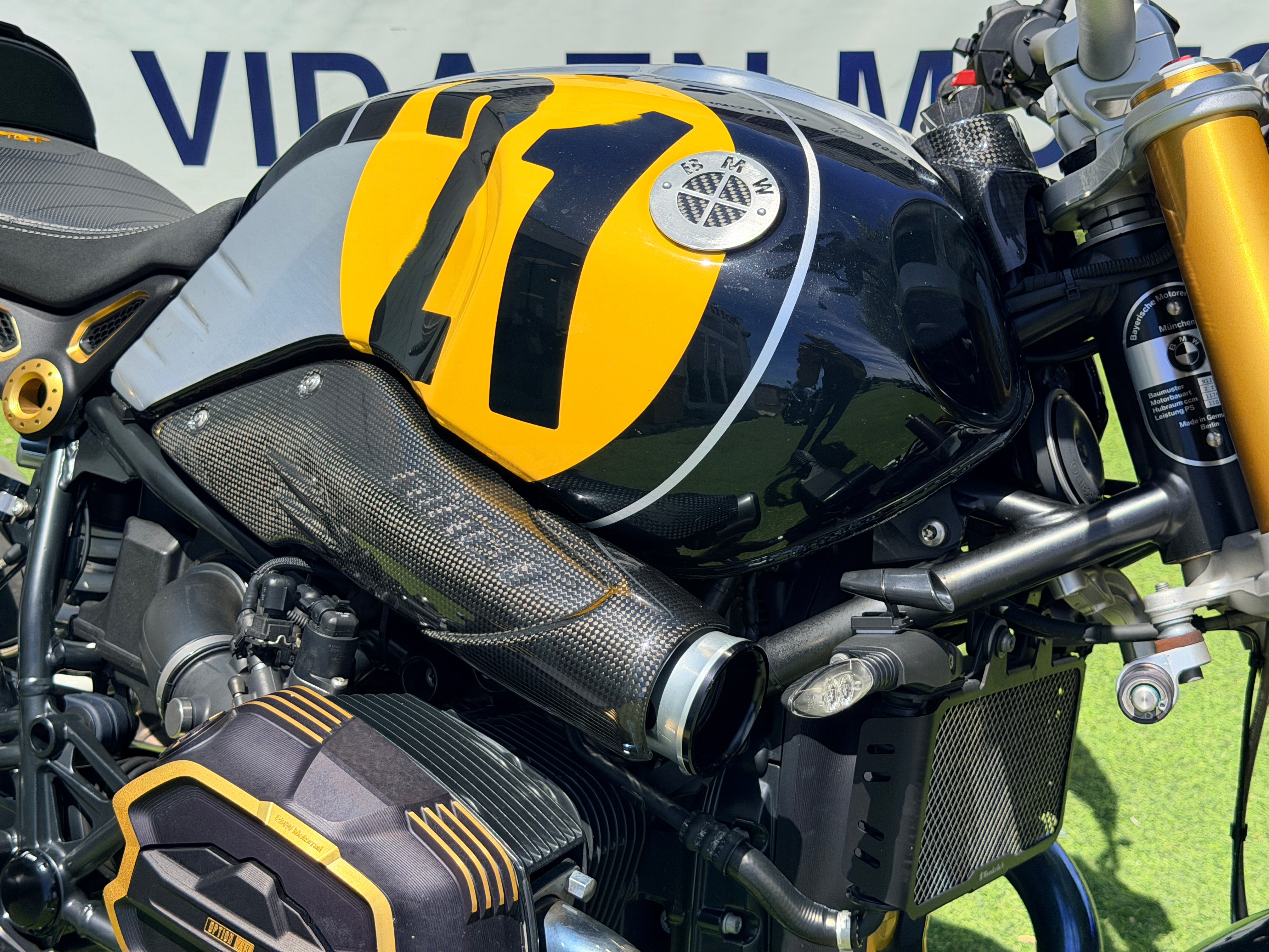 BMW R NINE T SCRAMBLER