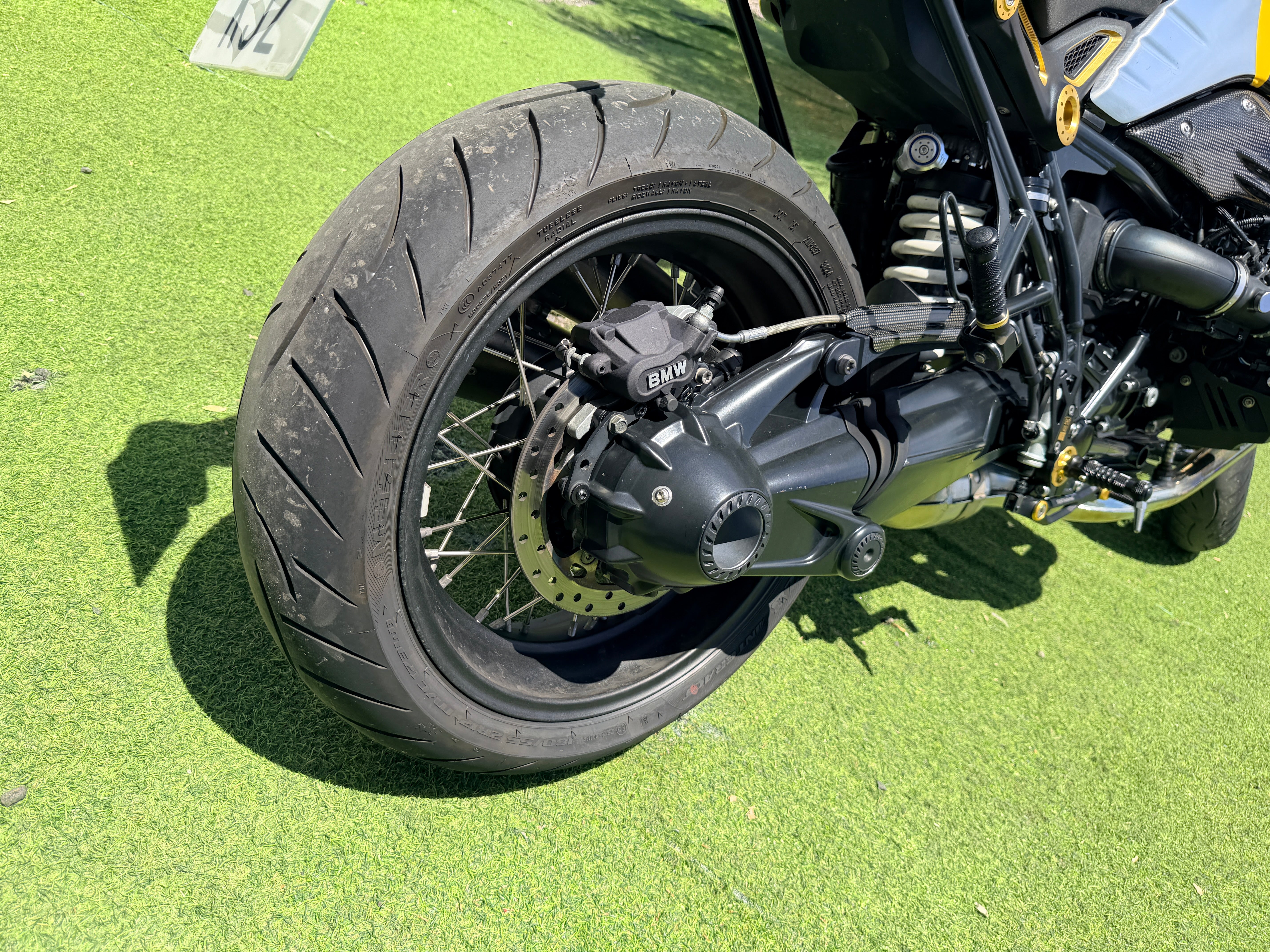BMW R NINE T SCRAMBLER