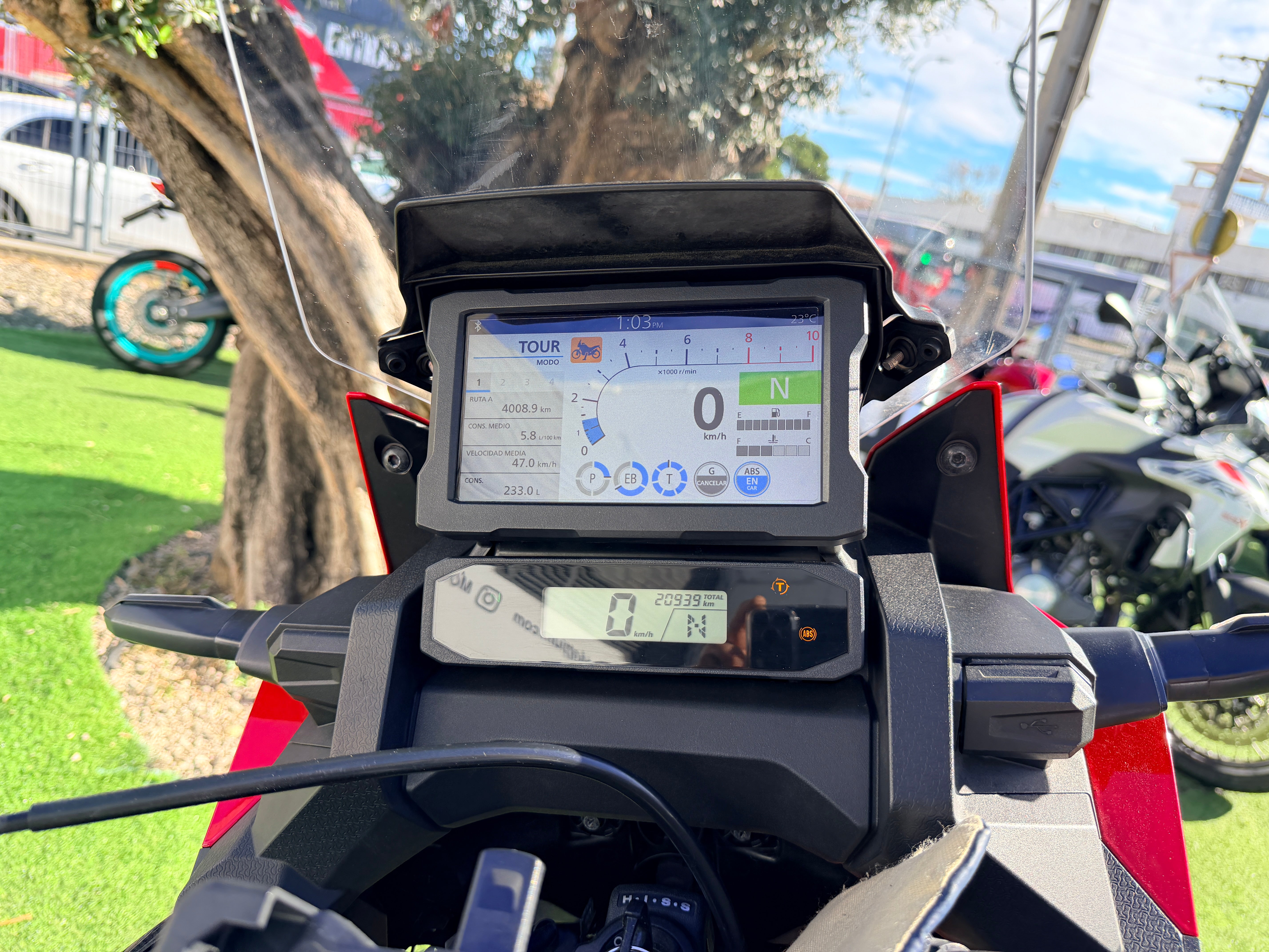 HONDA CRF1100L AFRICATWIN DCT