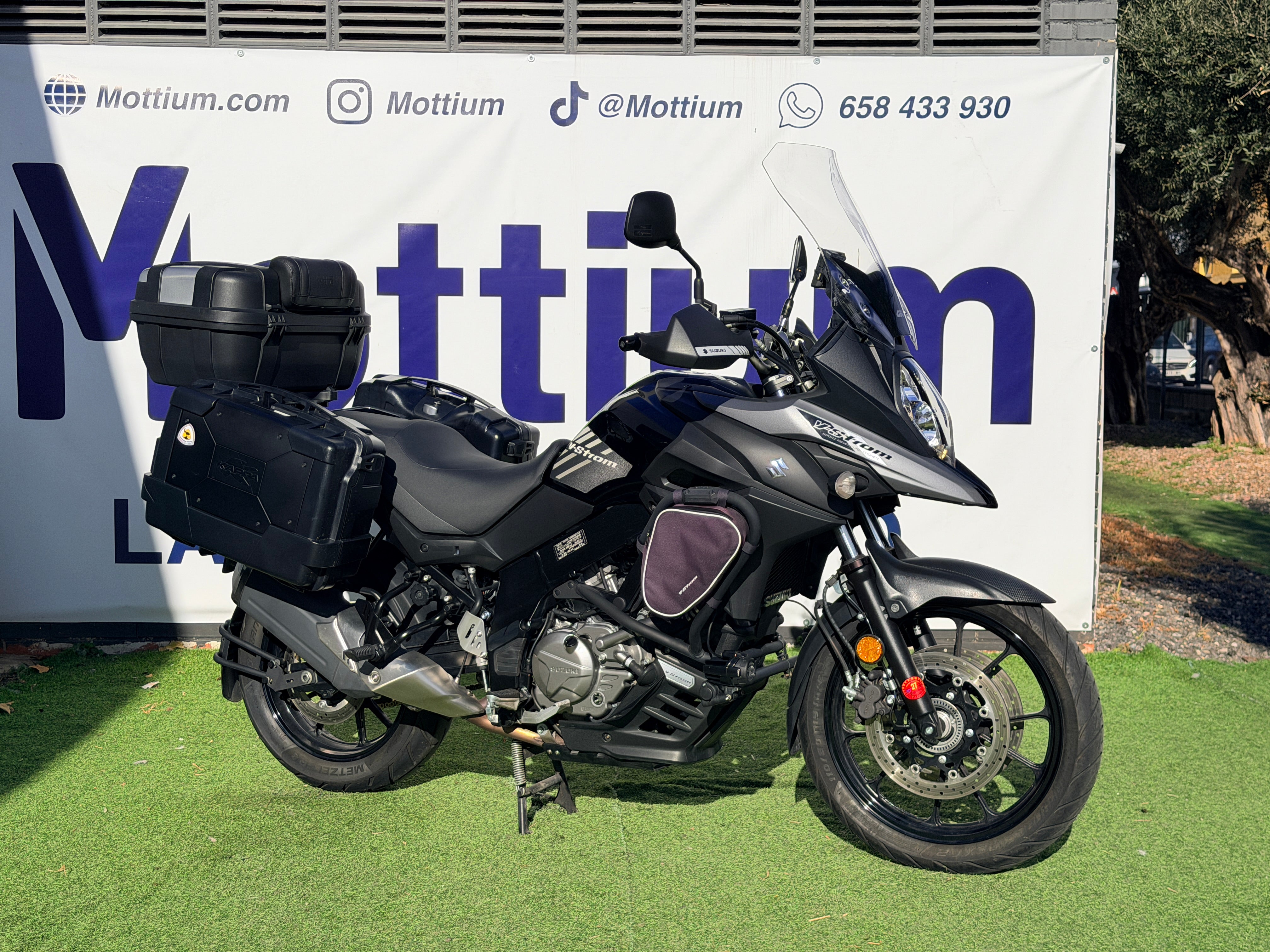 SUZUKI V-STROM 650