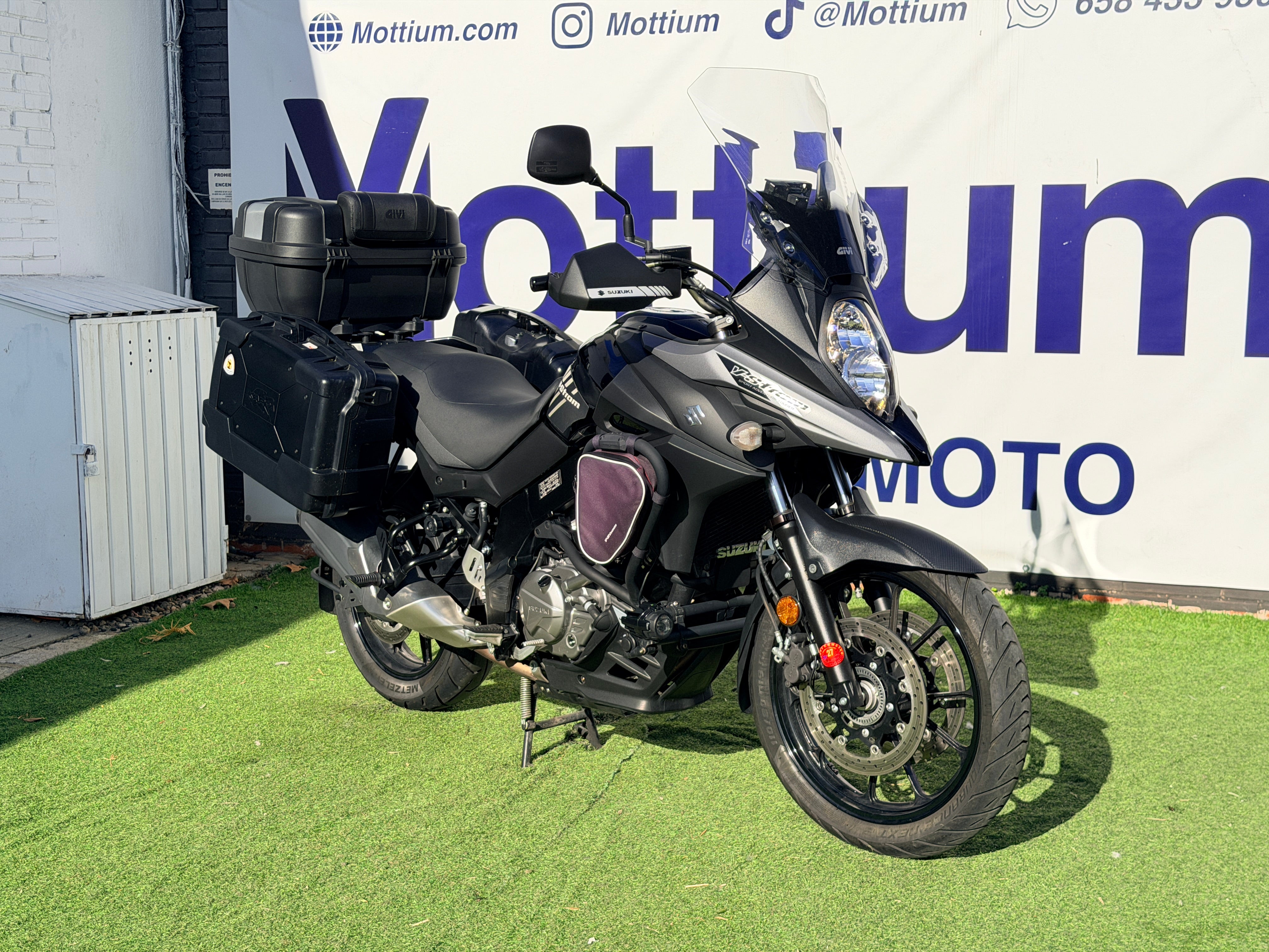 SUZUKI V-STROM 650