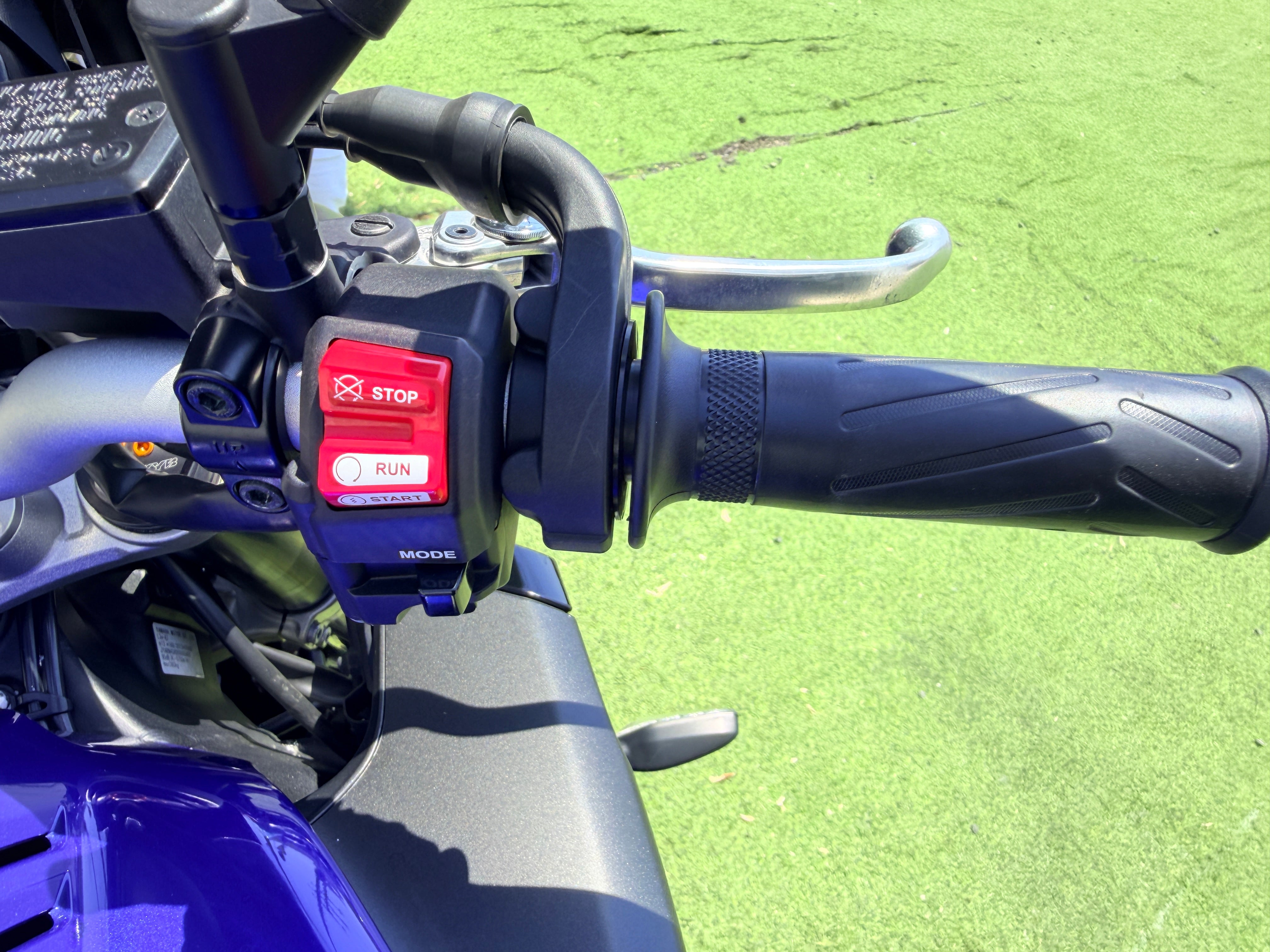 YAMAHA MT-10