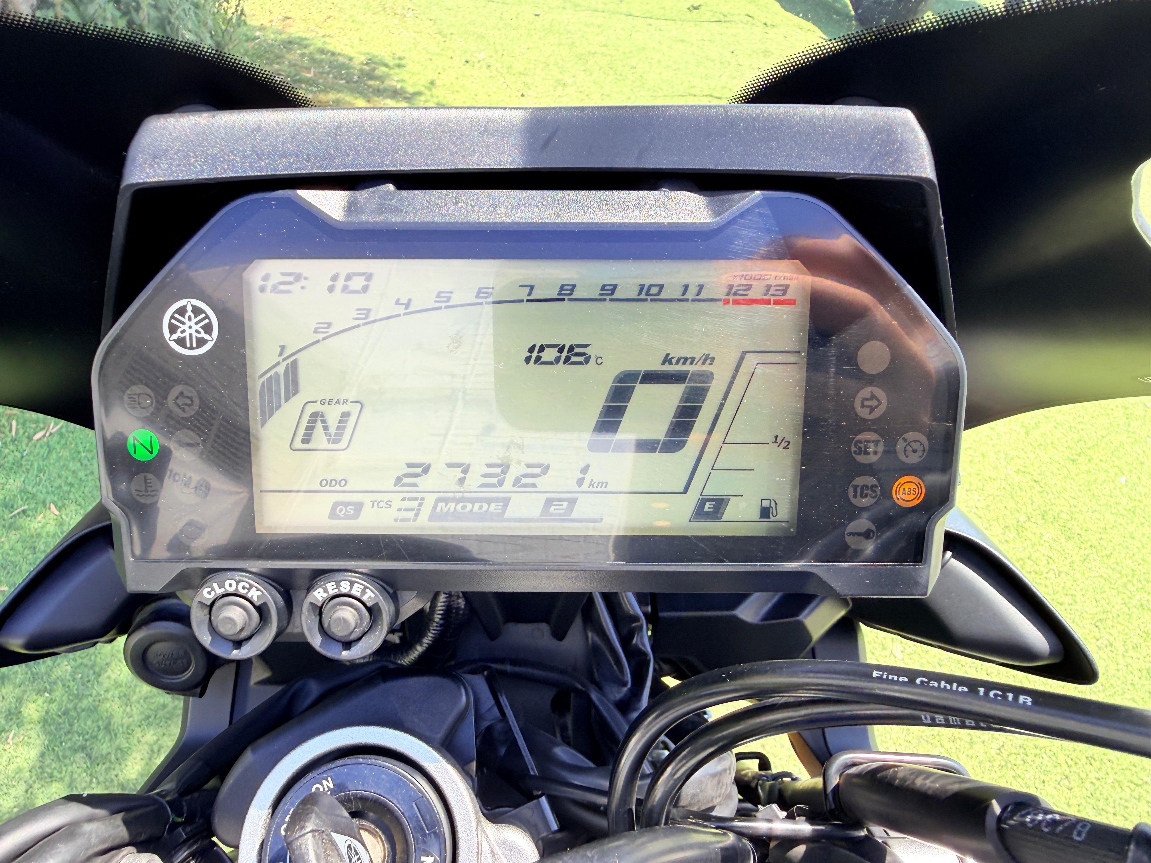 YAMAHA MT-10