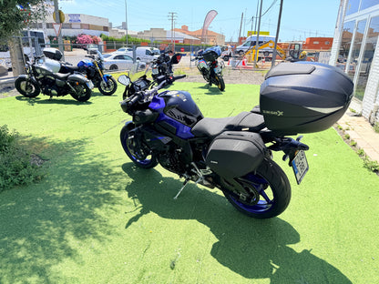 YAMAHA MT-10