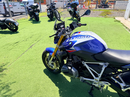 BMW R1250R