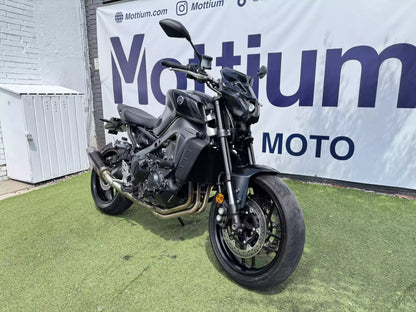 YAMAHA MT 09