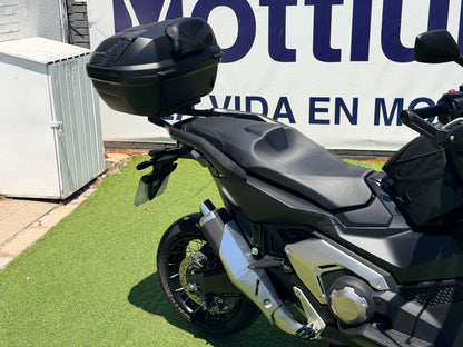 HONDA X-ADV 750
