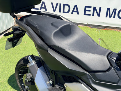 HONDA X-ADV 750