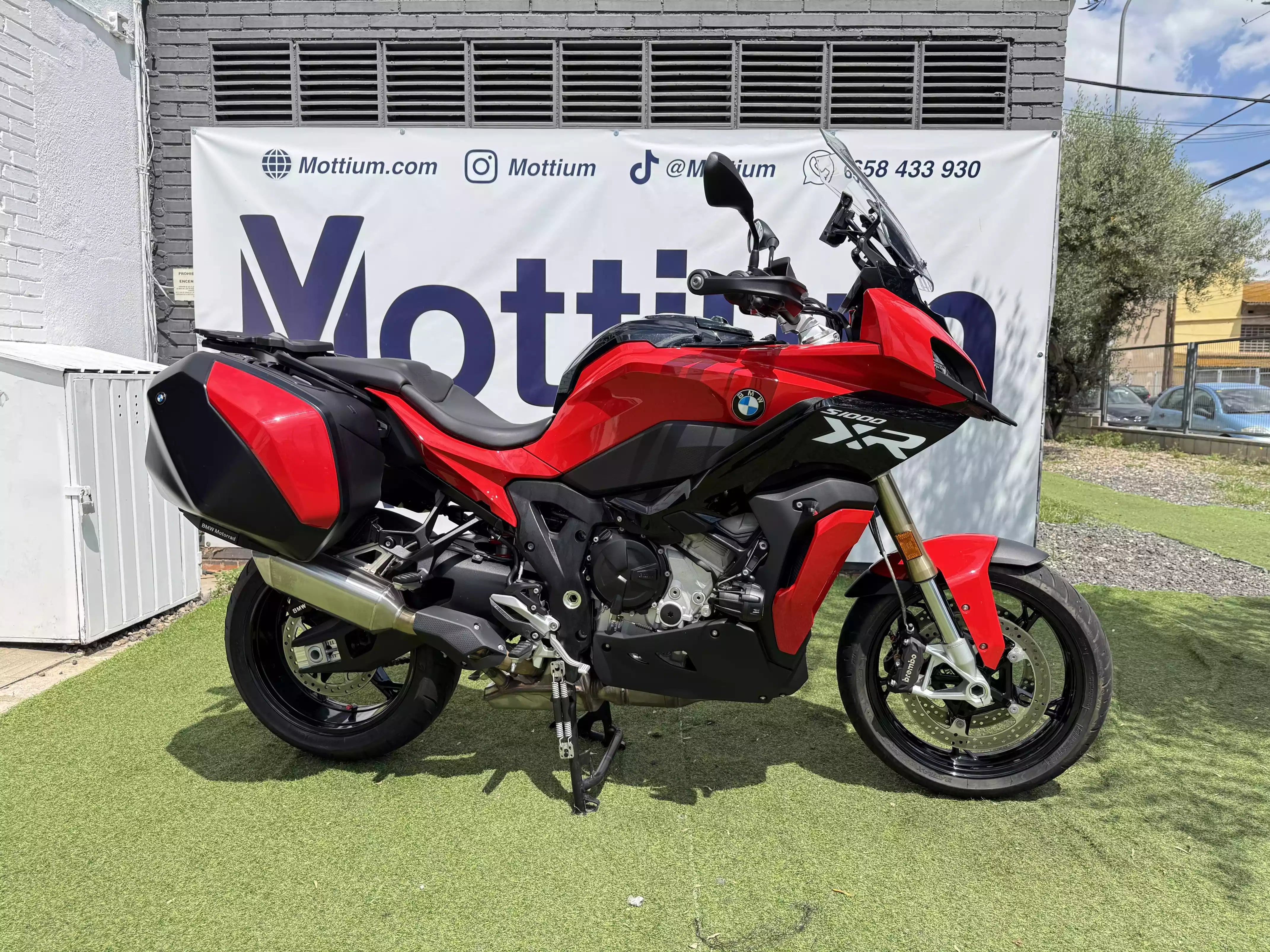 BMW S 1000 XR