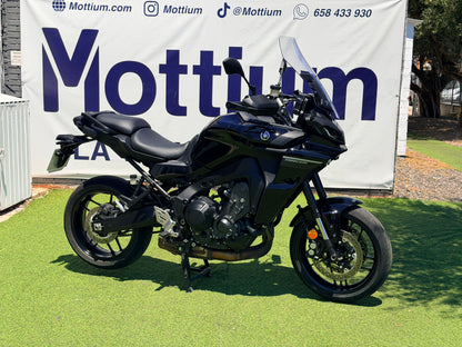 YAMAHA TRACER 9