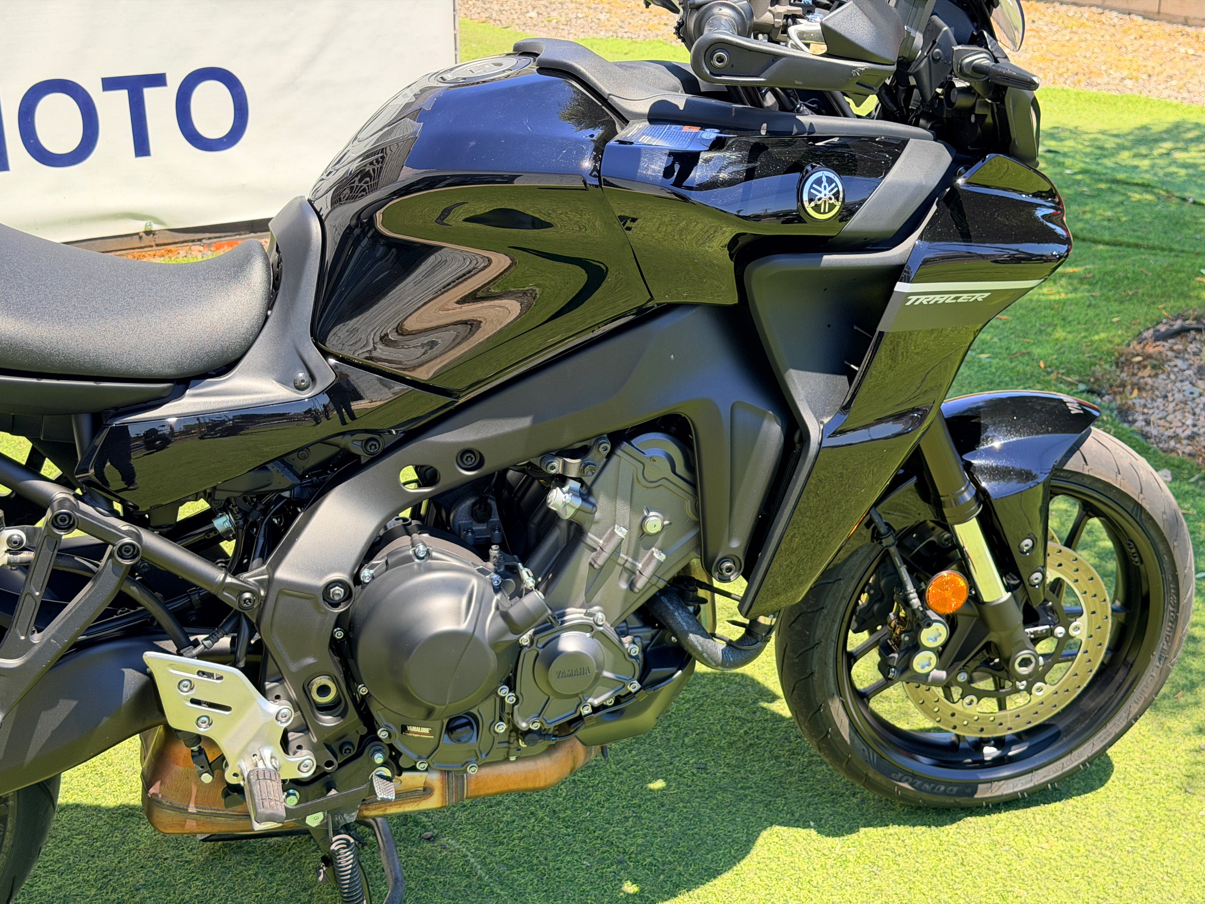 YAMAHA TRACER 9