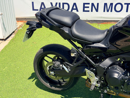 YAMAHA TRACER 9