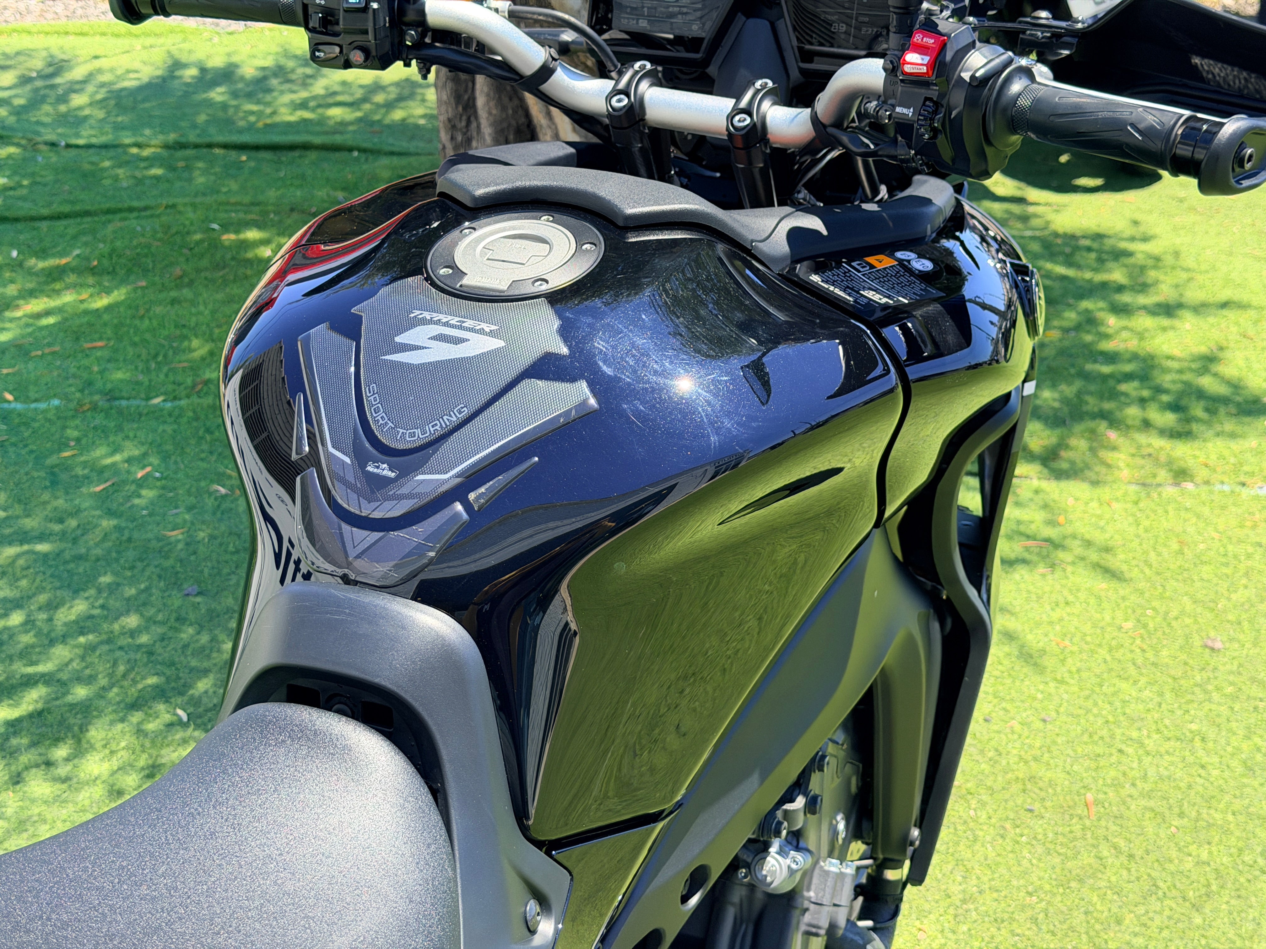 YAMAHA TRACER 9
