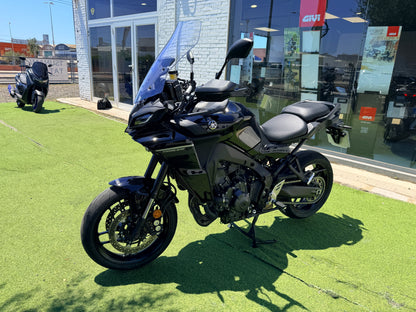 YAMAHA TRACER 9
