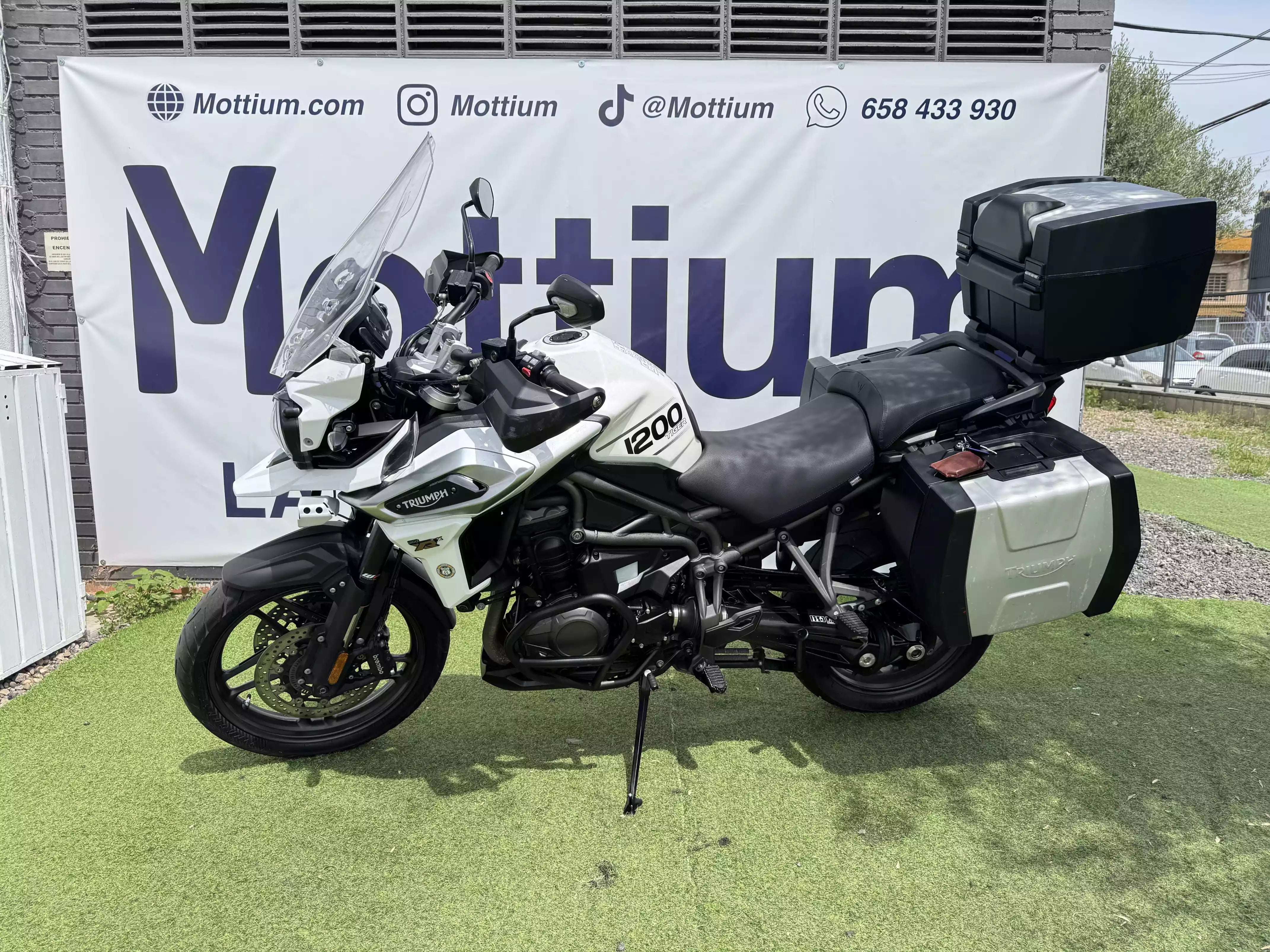 TRIUMPH TIGER 1200 XRx