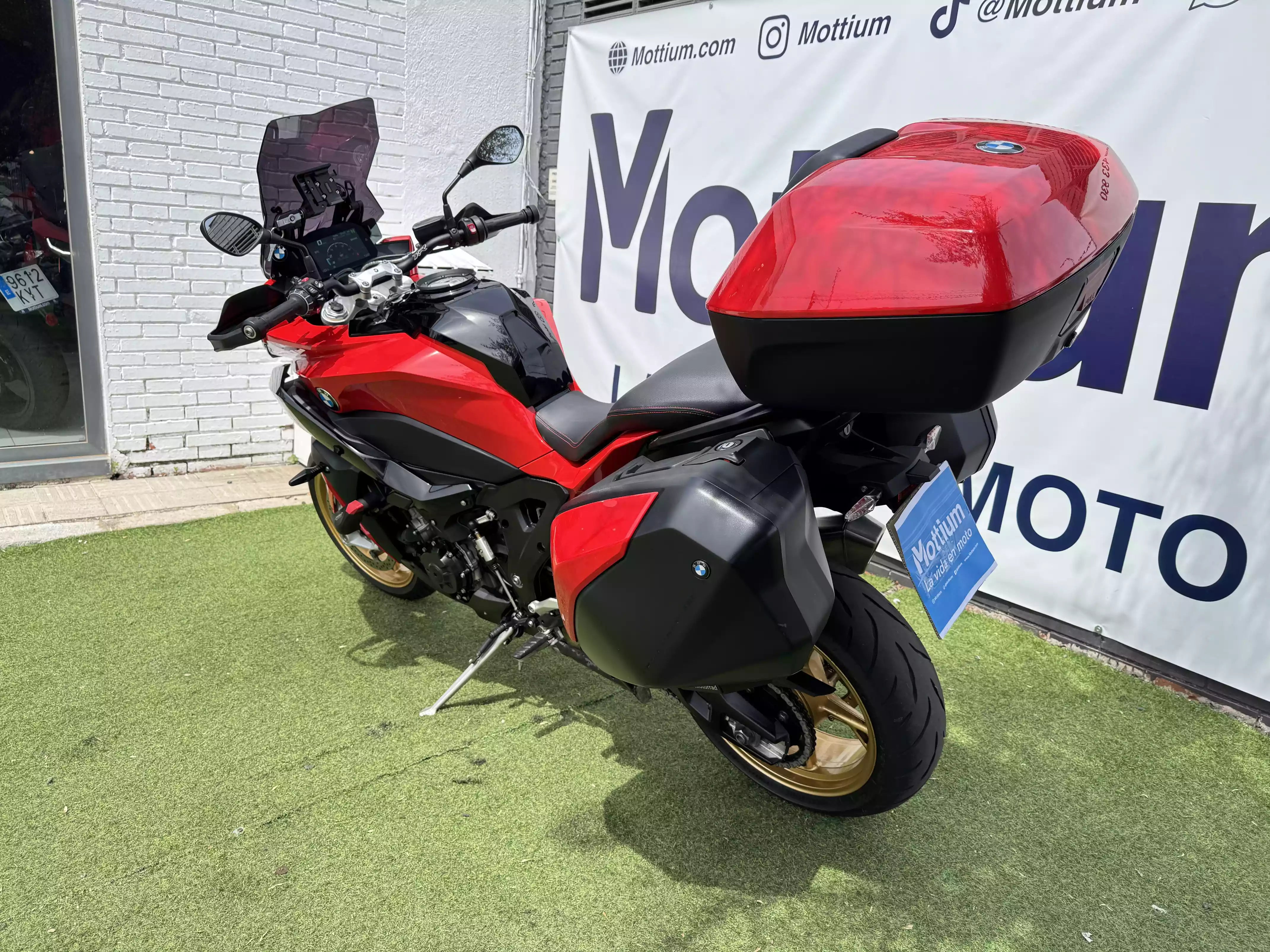 BMW S 1000 XR