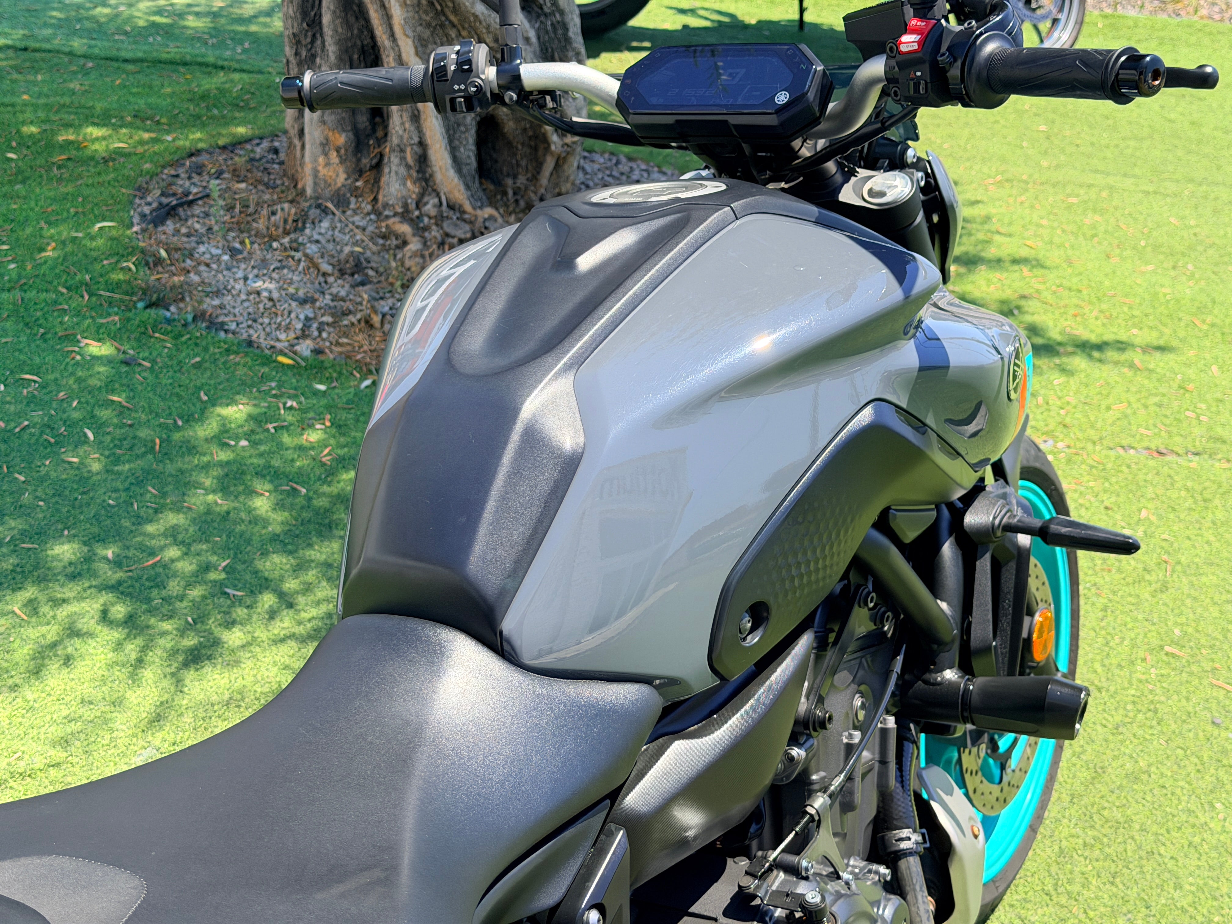 YAMAHA MT-07