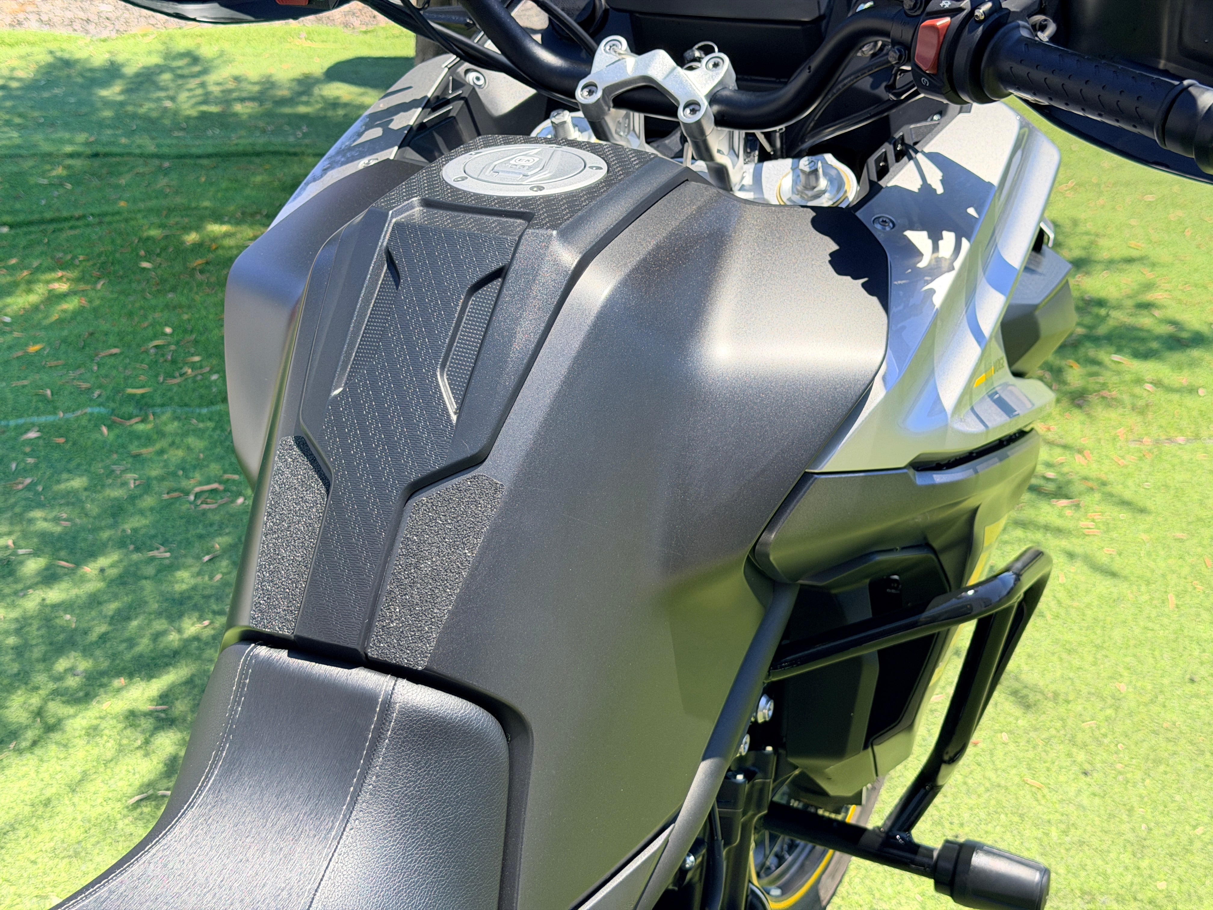 VOGE 525DSX