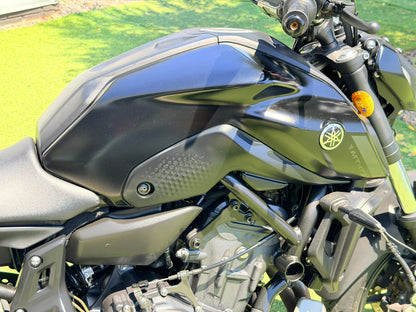 YAMAHA MT-07