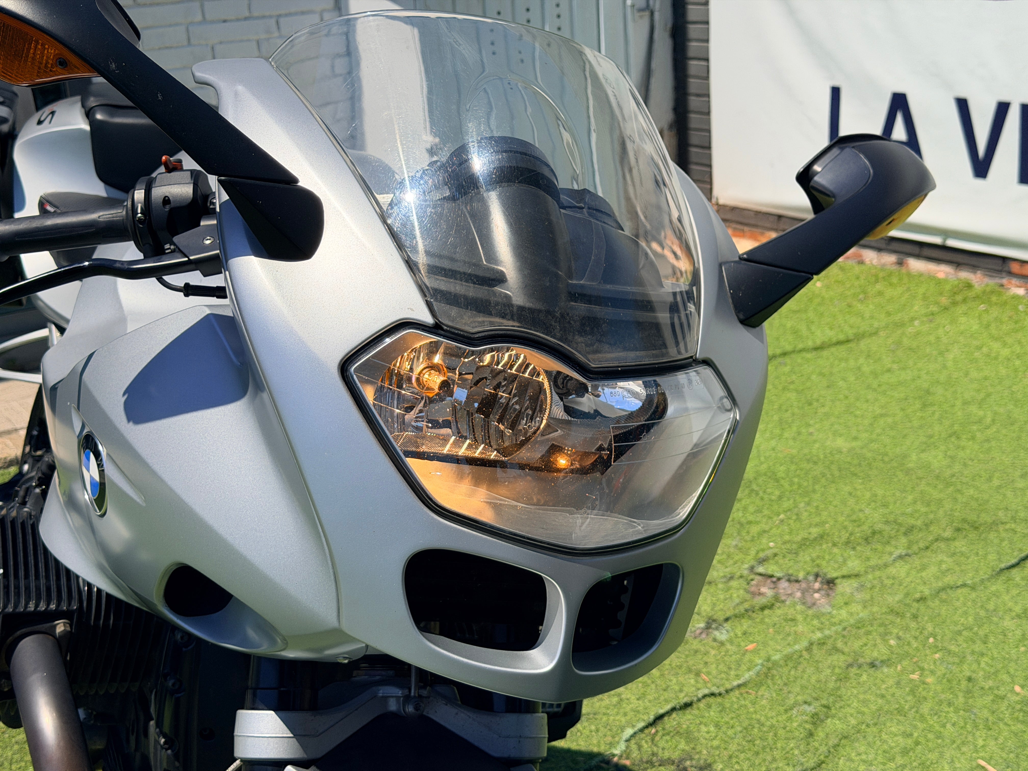 BMW R1200S