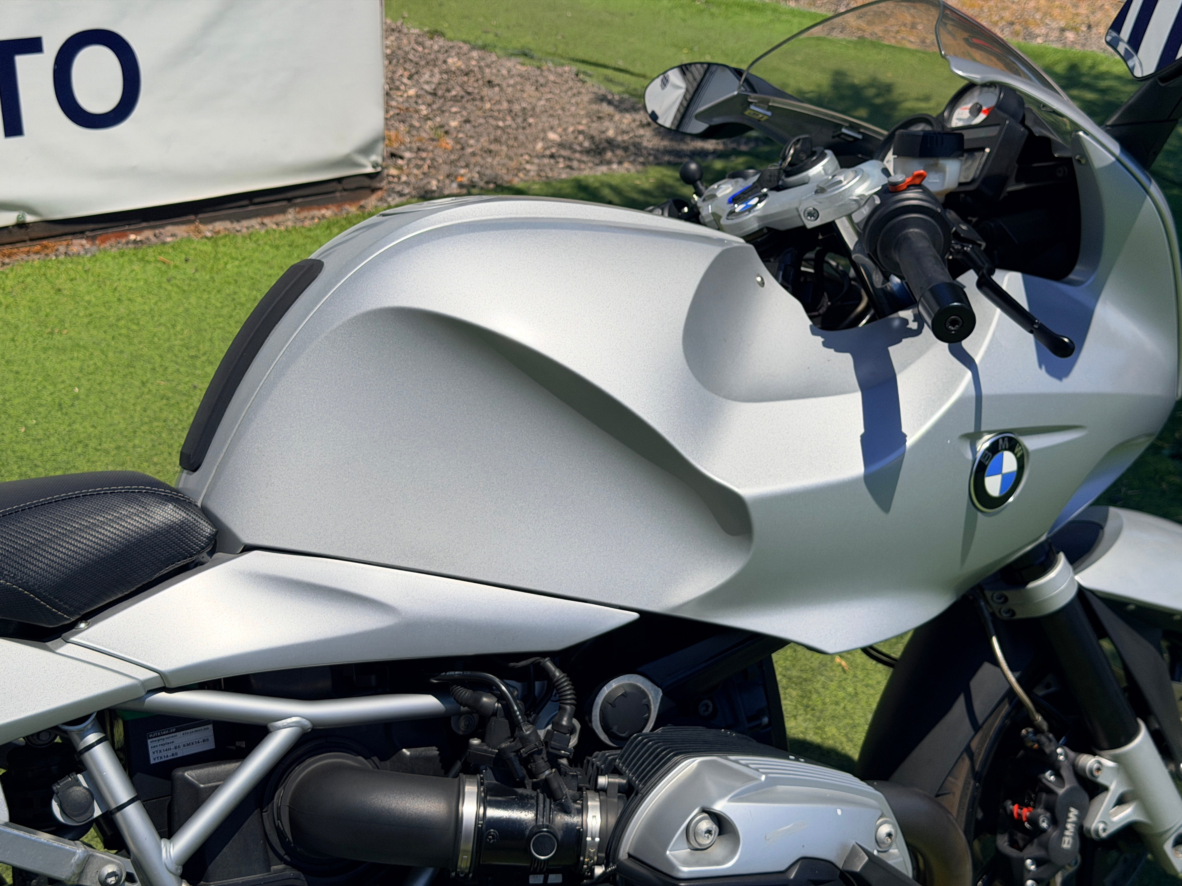 BMW R1200S