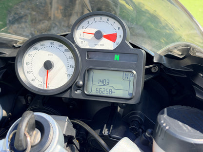 BMW R1200S