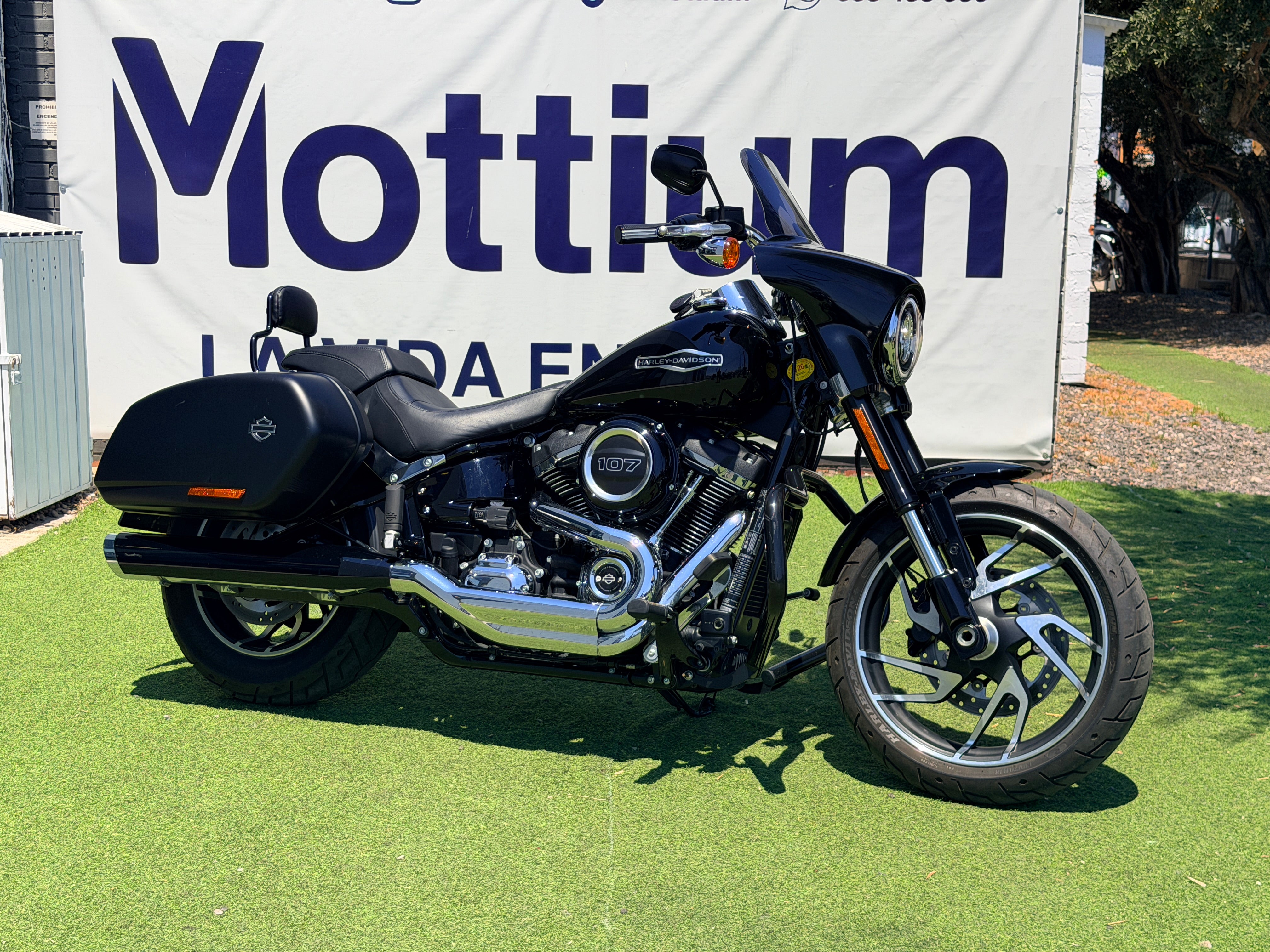 HARLEY DAVIDSON SPORT GLID