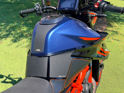 KTM 1290 SUPER DUKE R