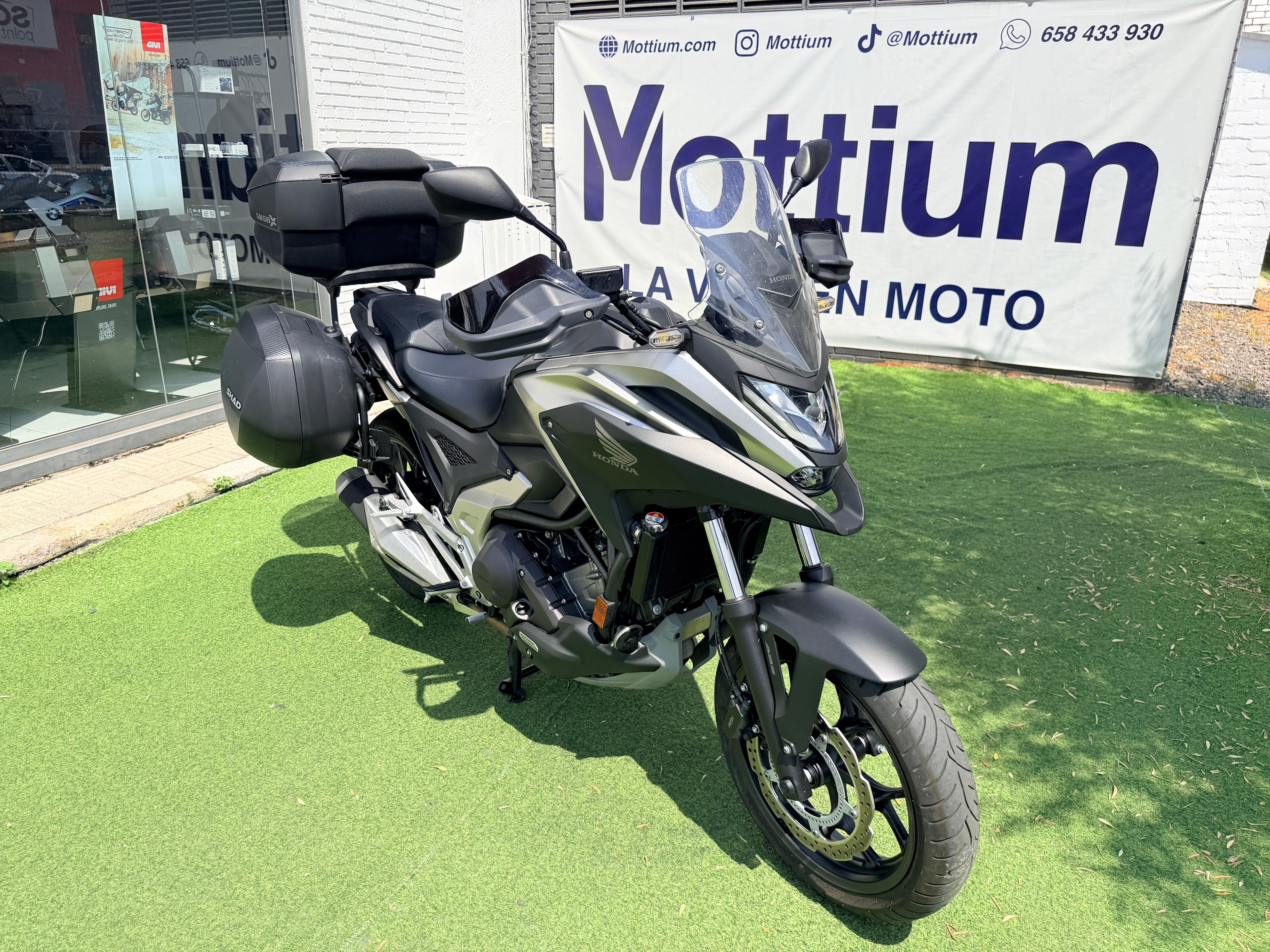 HONDA NC750X DCT
